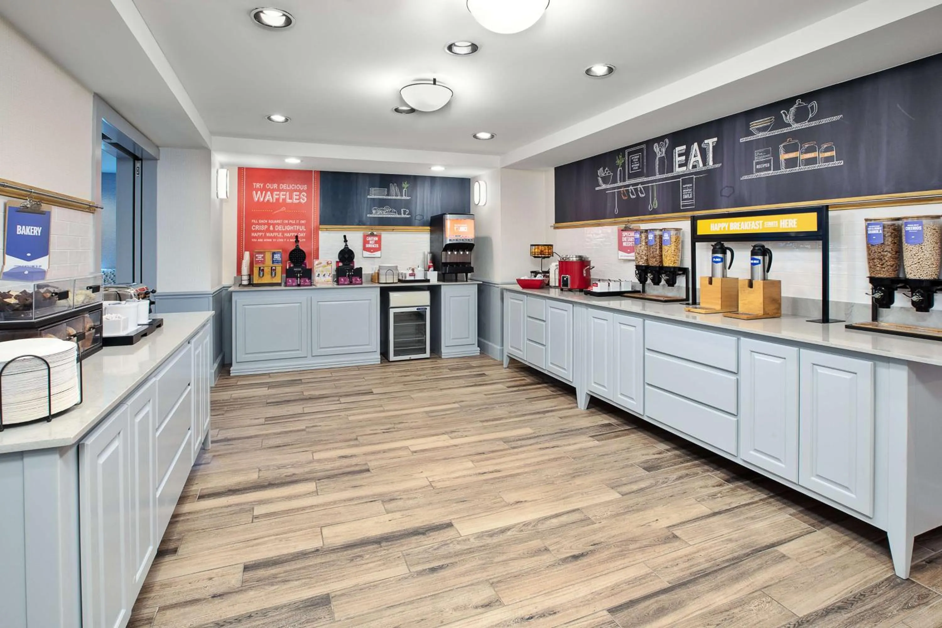 Breakfast in Hampton Inn Detroit - Shelby Township