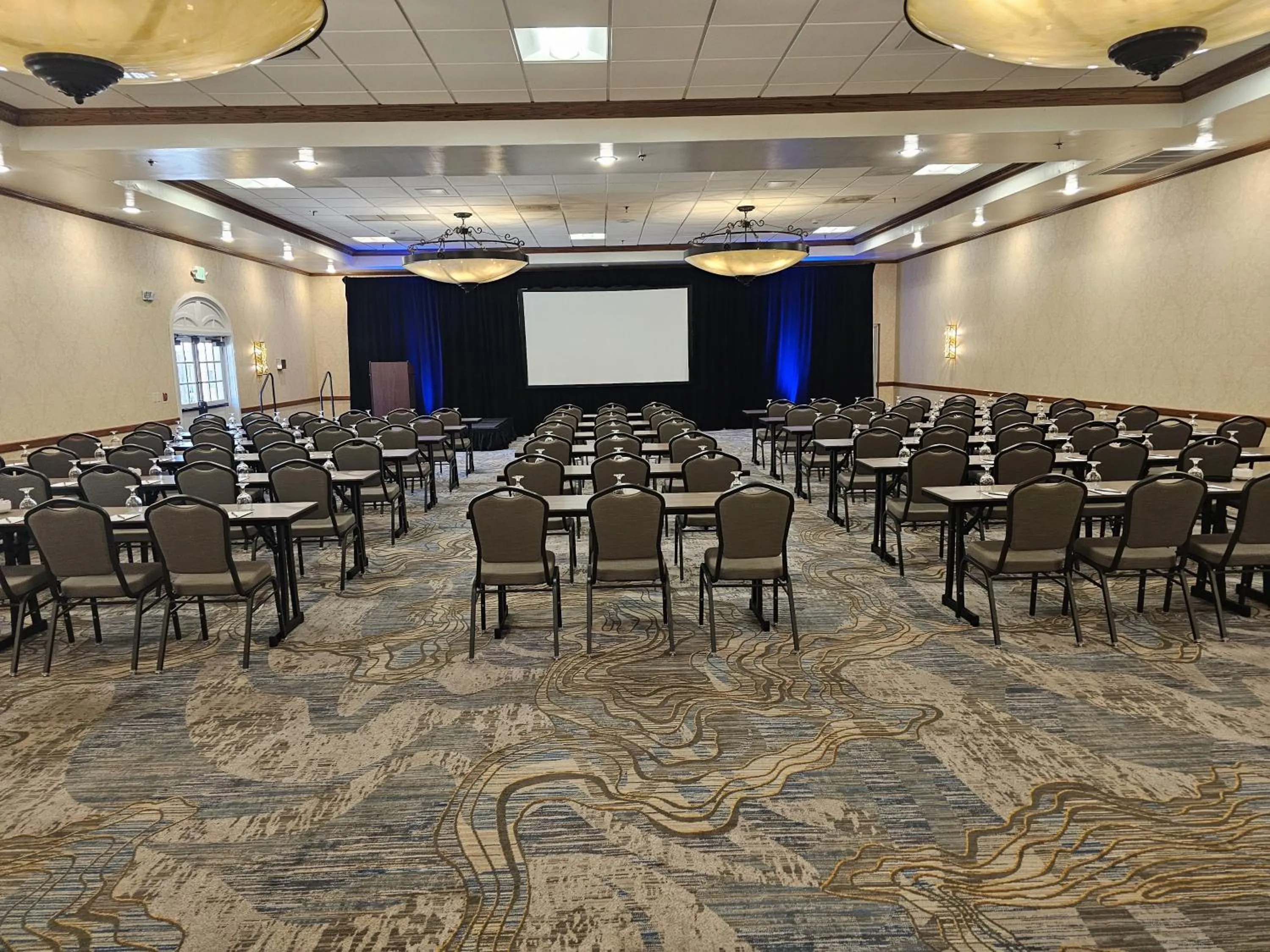 Meeting/conference room in Crowne Plaza Phoenix - Chandler Golf Resort by IHG