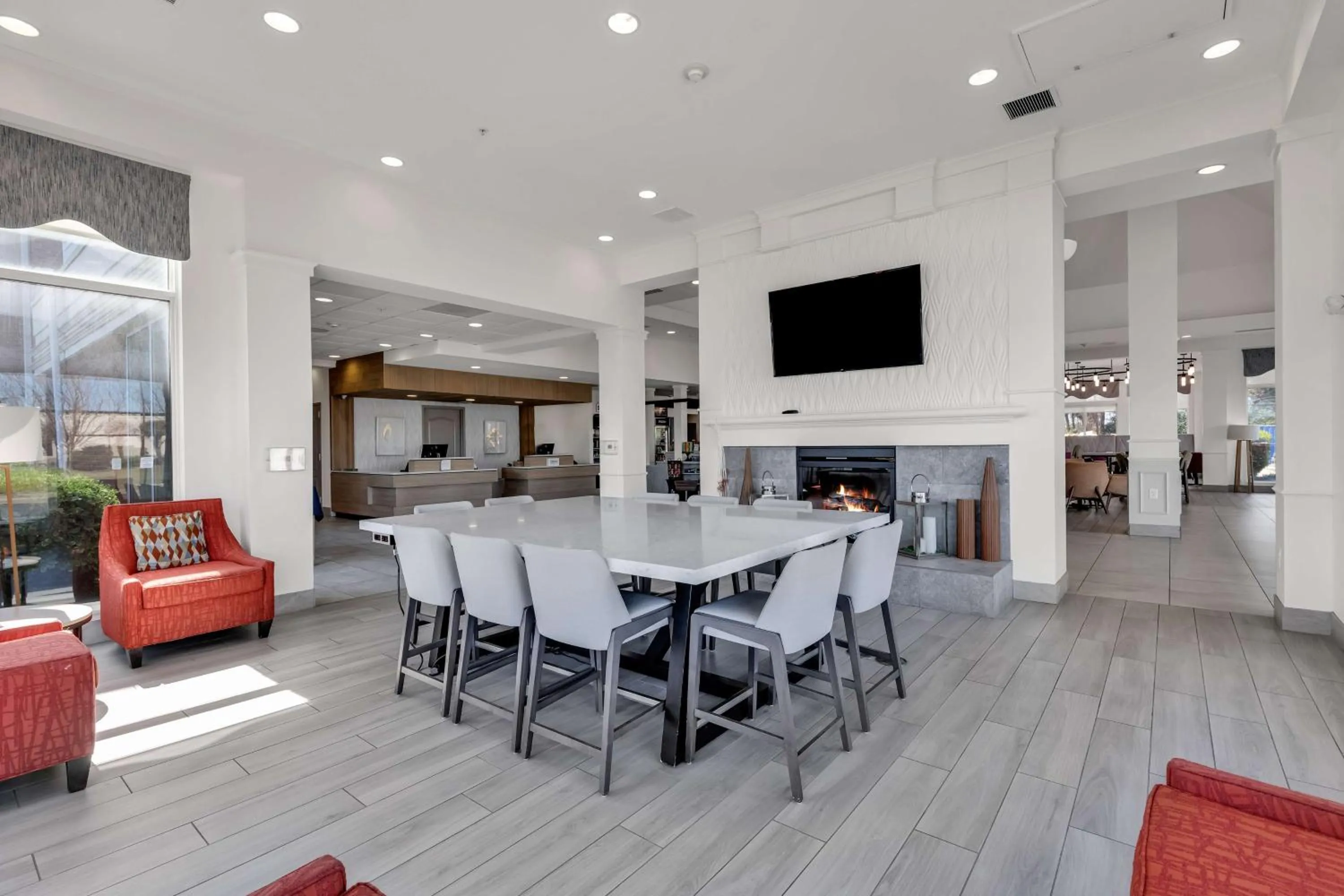 Lobby or reception in Hilton Garden Inn Myrtle Beach/Coastal Grand Mall