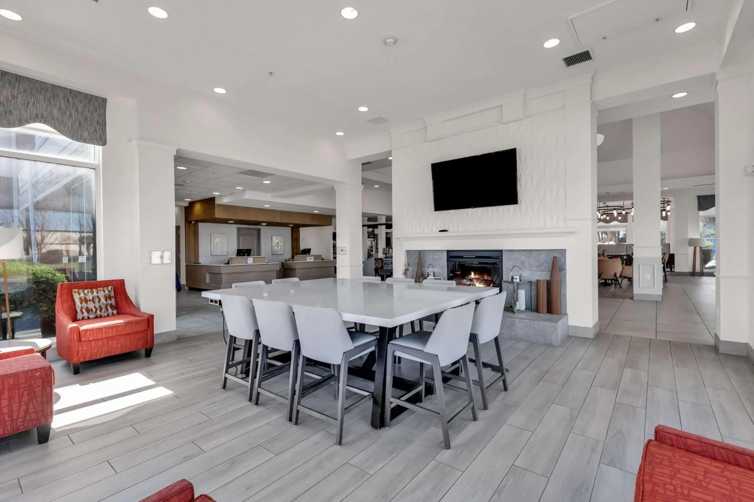 Lobby or reception in Hilton Garden Inn Myrtle Beach/Coastal Grand Mall Lobby or reception in Hilton Garden Inn Myrtle Beach/Coastal Grand Mall