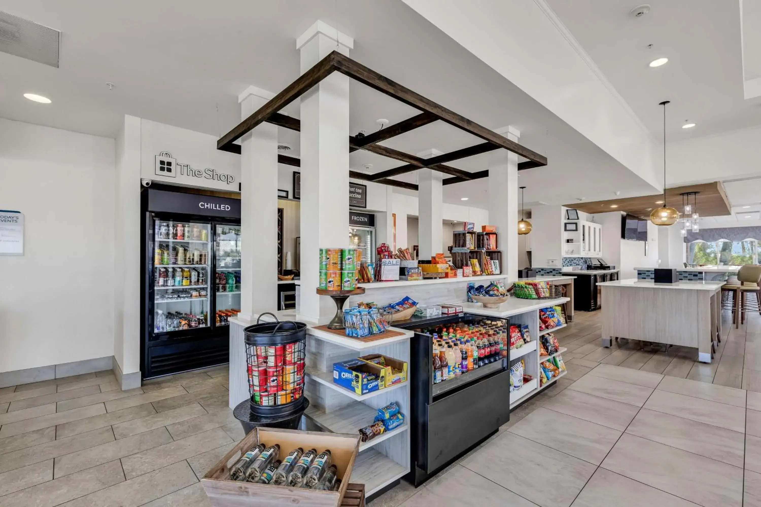 Restaurant/places to eat in Hilton Garden Inn Myrtle Beach/Coastal Grand Mall Restaurant/places to eat in Hilton Garden Inn Myrtle Beach/Coastal Grand Mall