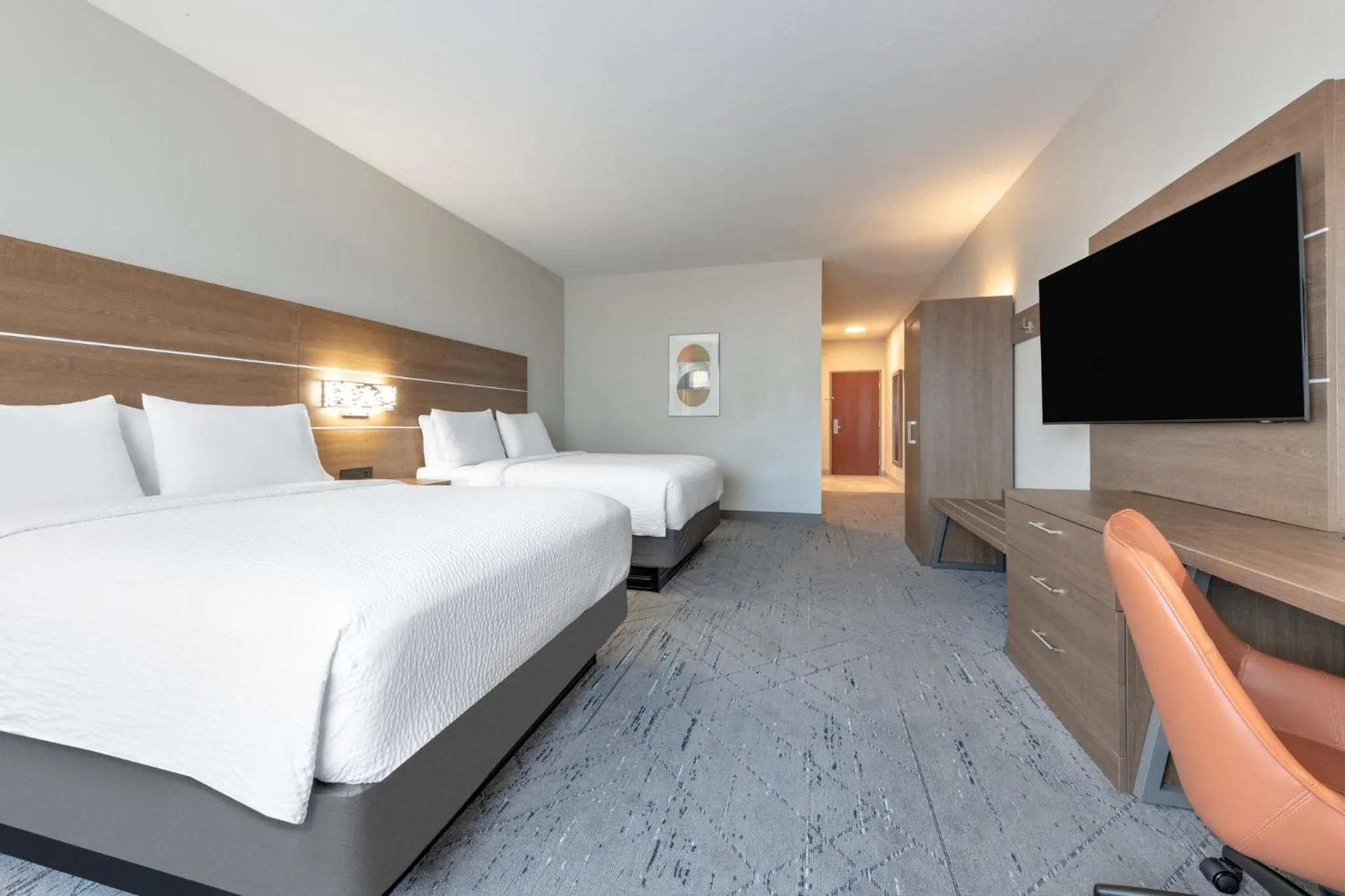 Photo of the whole room, Bed in Holiday Inn Express Hotel and Suites Athens by IHG