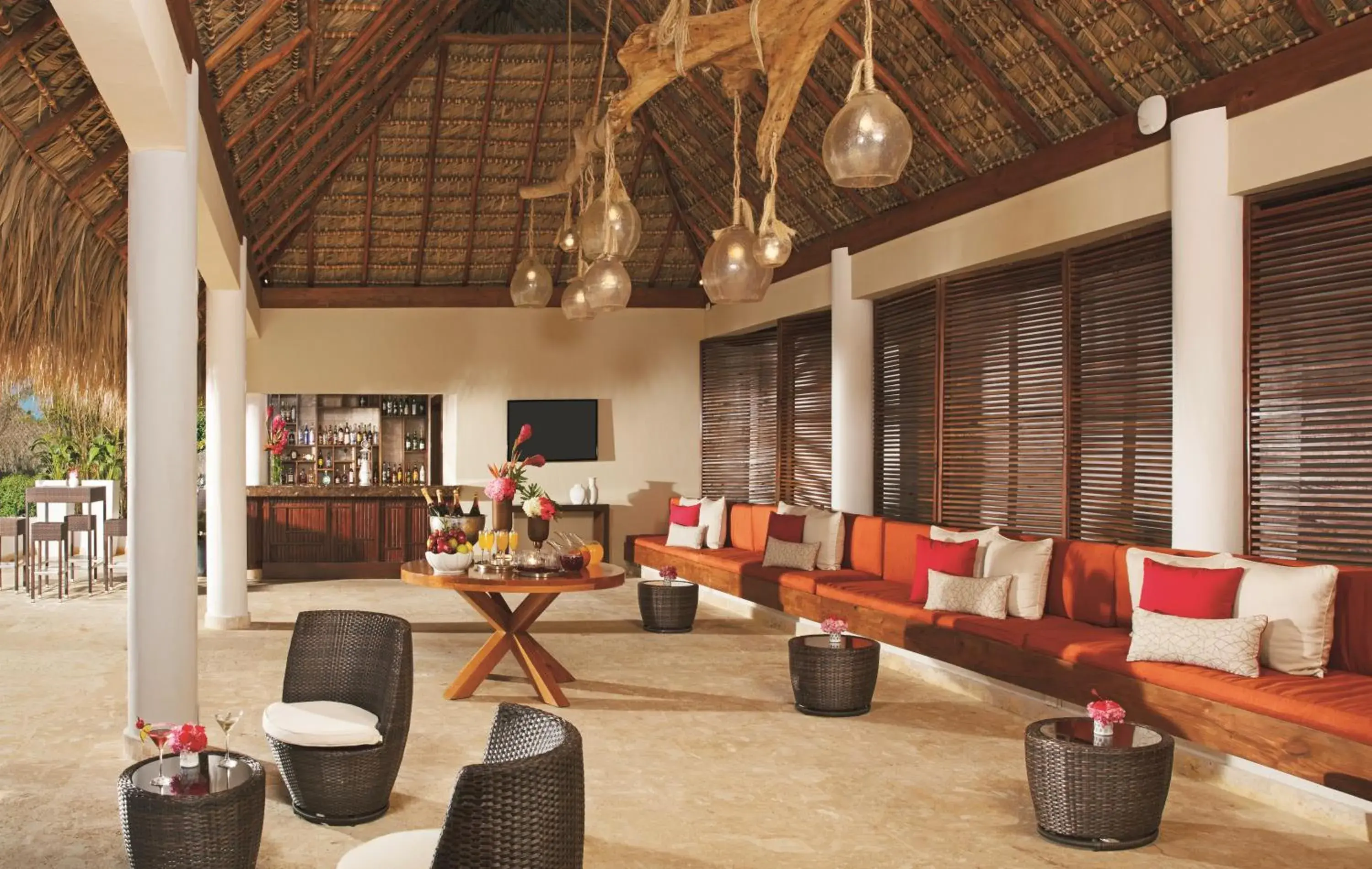 Lounge or bar in Dreams Dominicus La Romana Resort & Spa Lounge or bar in Dreams Dominicus La Romana Resort & Spa