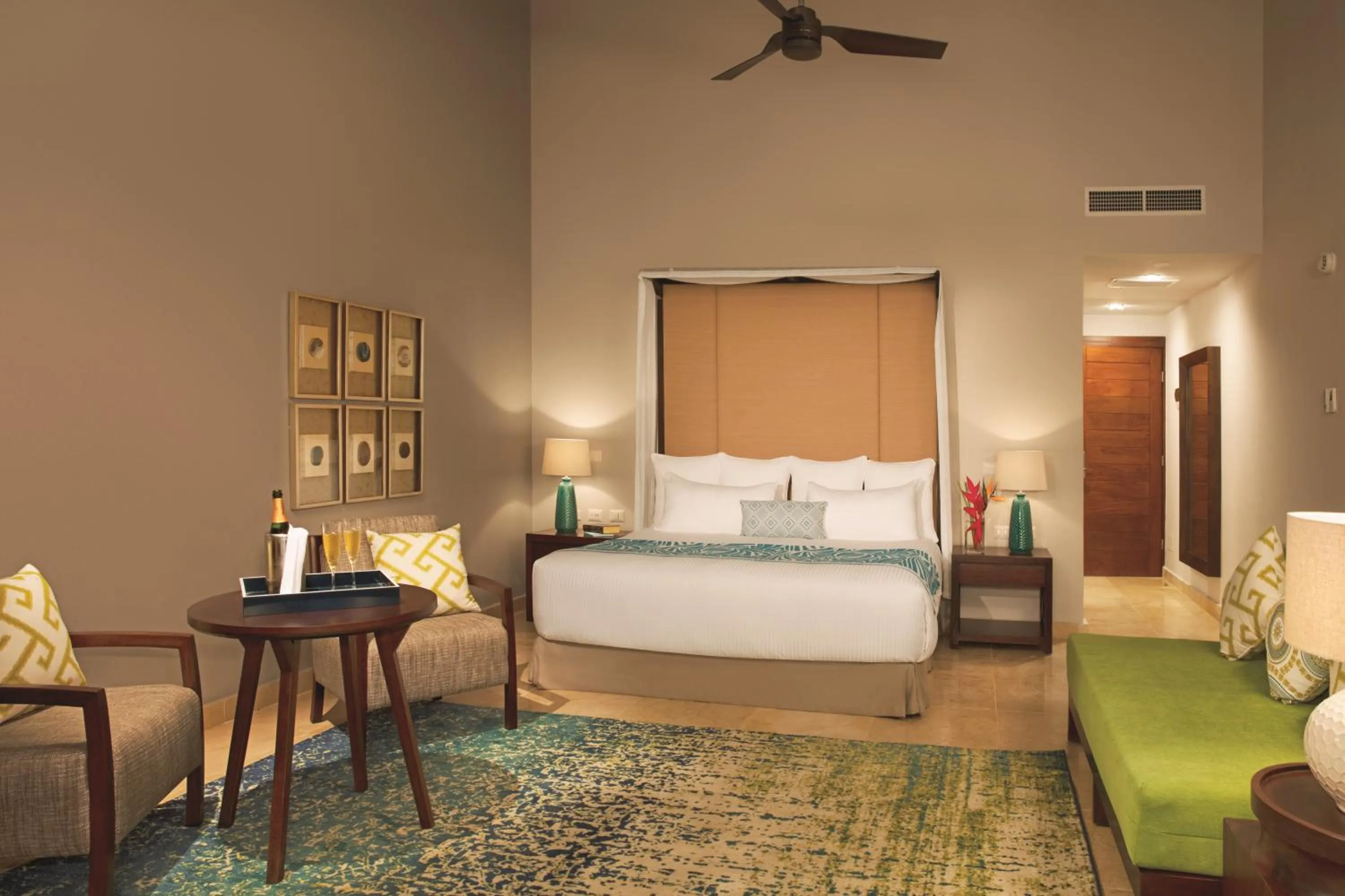 Bedroom, Bed in Dreams Dominicus La Romana Resort & Spa