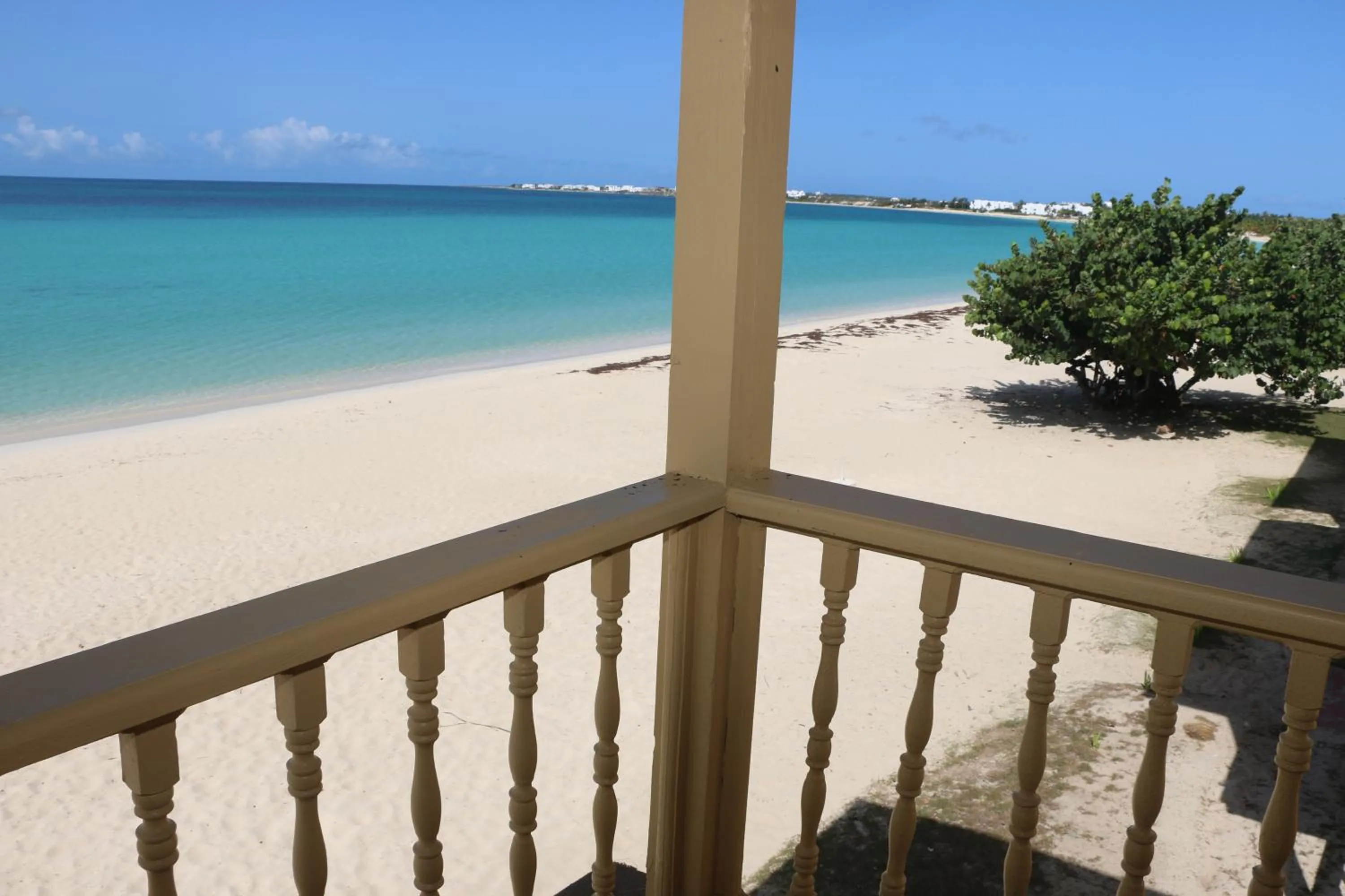 Balcony/Terrace in Rendezvous Bay Hotel