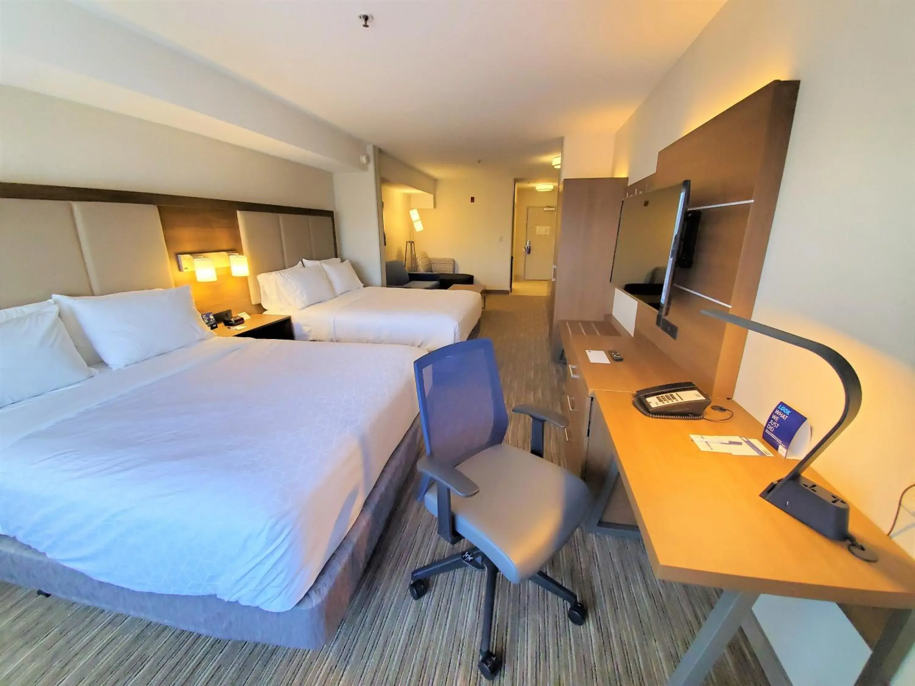 Suite with Two Queen Beds in Holiday Inn Express Hotel & Suites Seattle North - Lynnwood by IHG Suite with Two Queen Beds in Holiday Inn Express Hotel & Suites Seattle North - Lynnwood by IHG