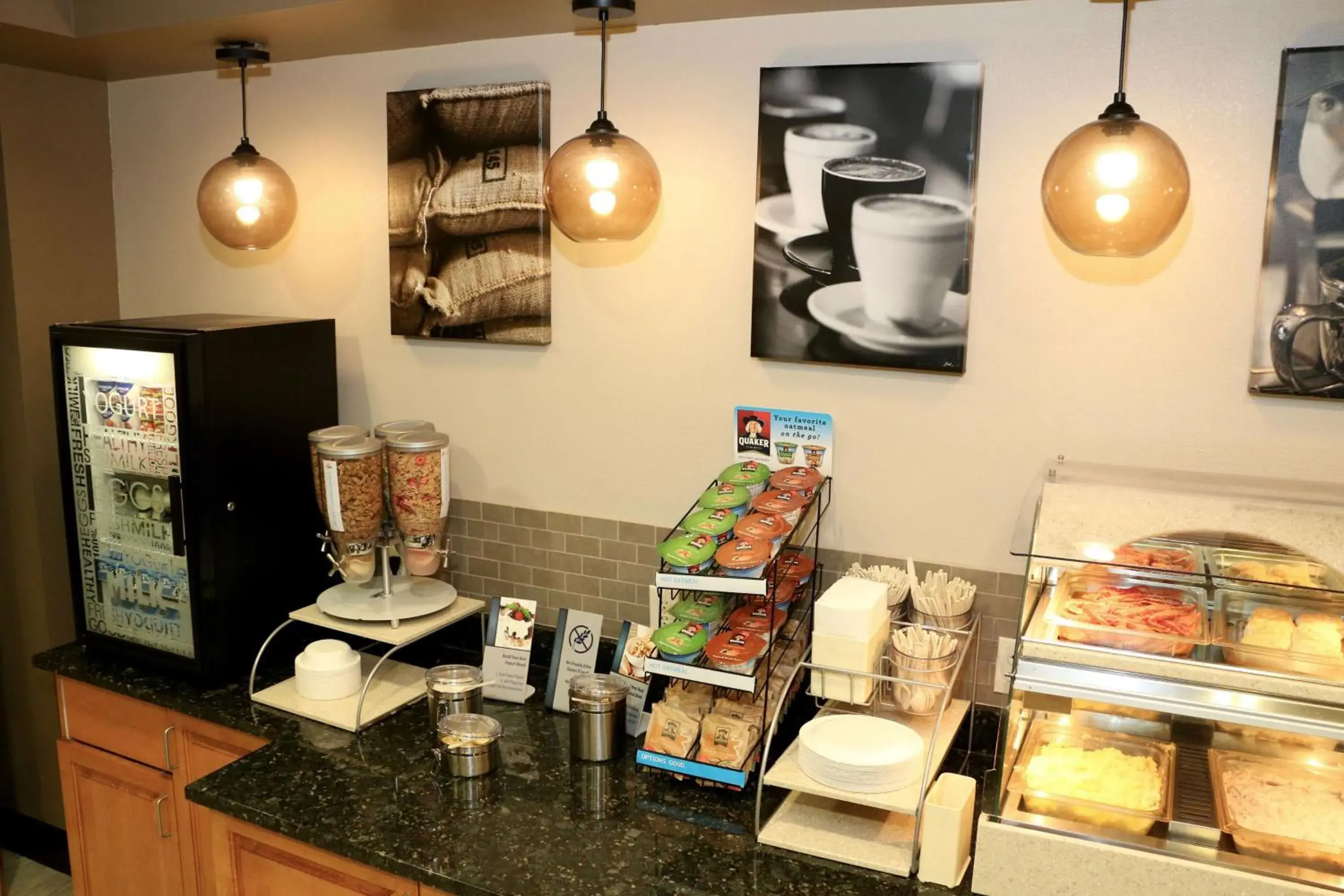 Breakfast in Best Western Plus Omaha Airport Inn Breakfast in Best Western Plus Omaha Airport Inn