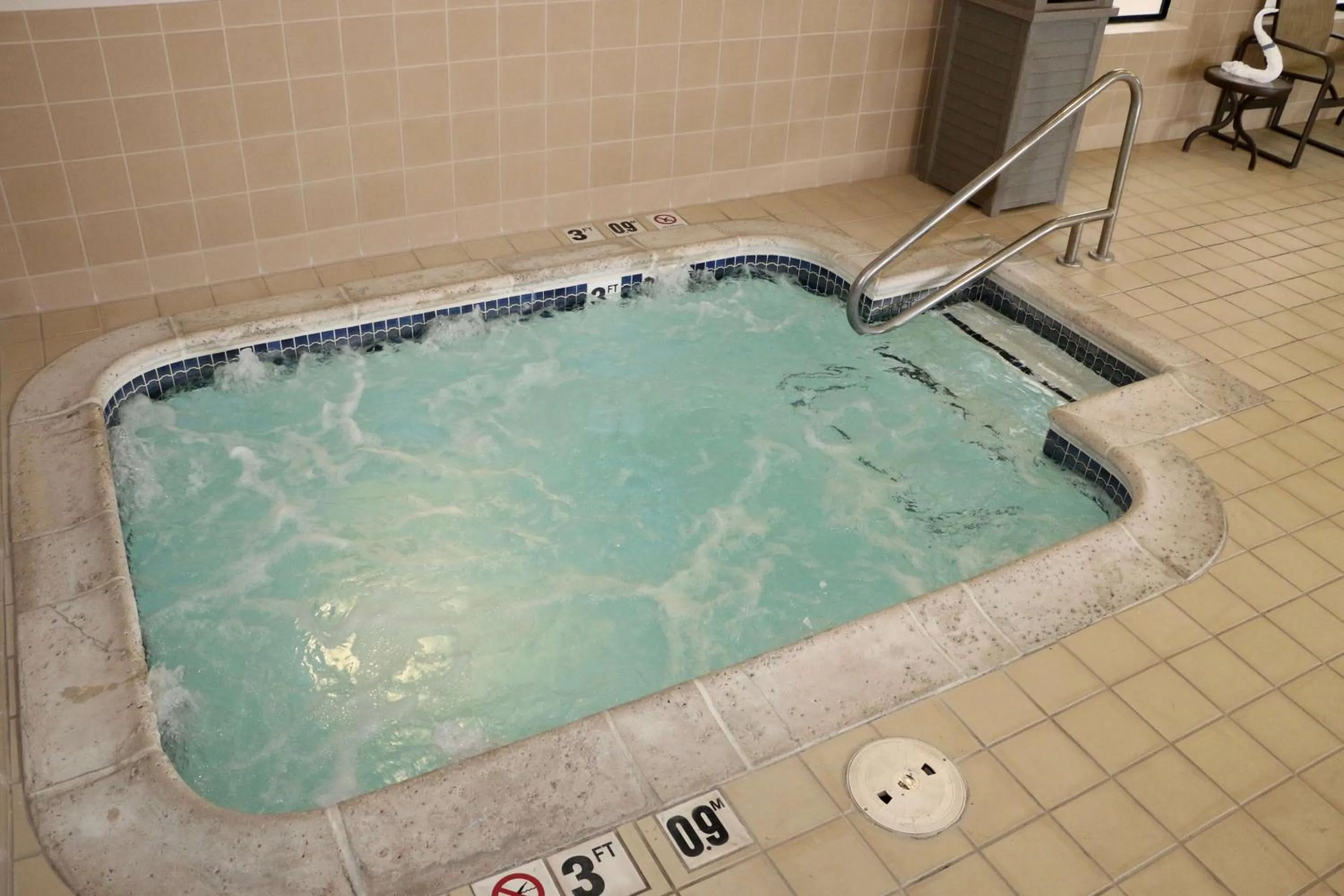 Spa and wellness centre/facilities in Best Western Plus Omaha Airport Inn