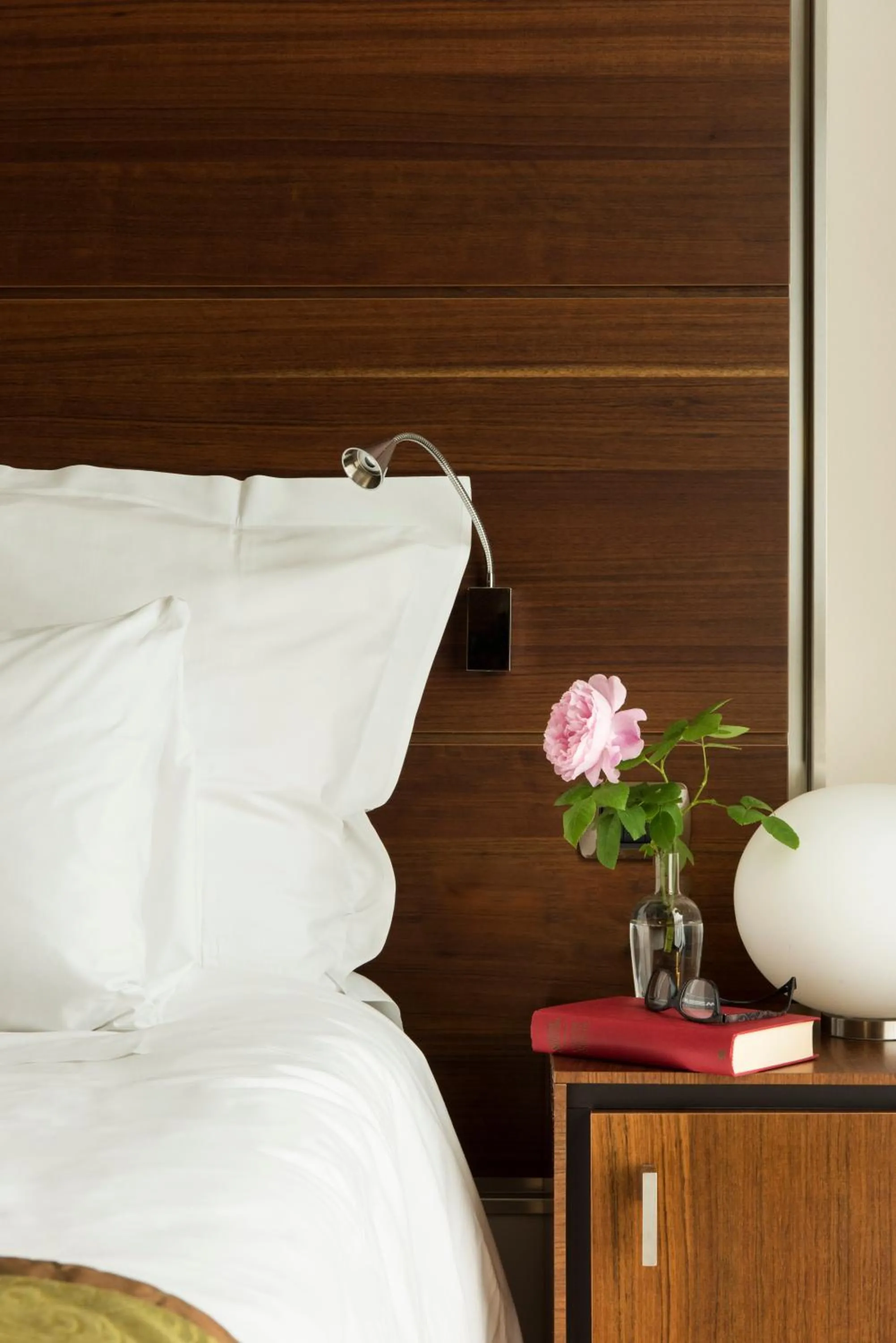 Decorative detail, Bed in Best Western Premier BHR Treviso Hotel