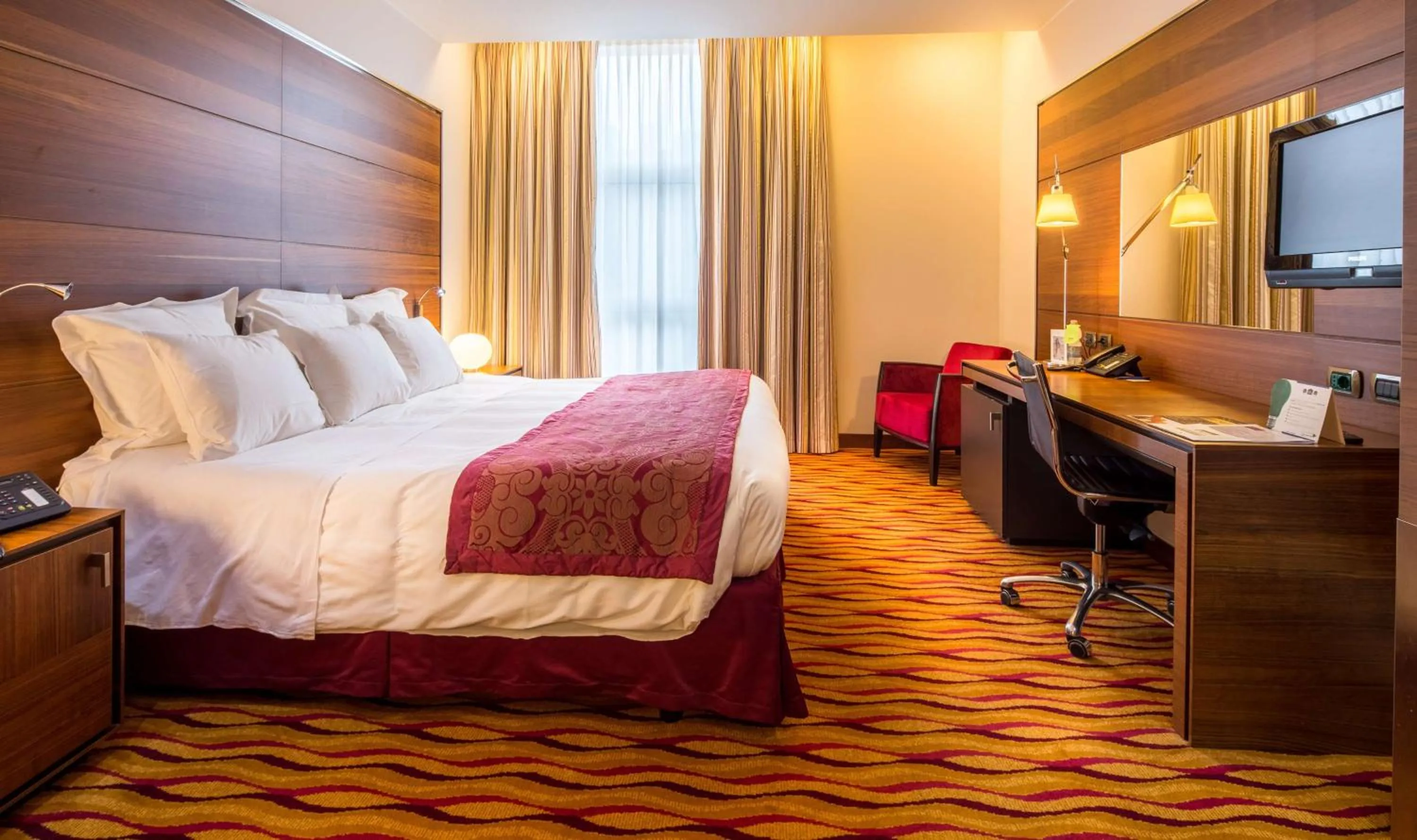 Photo of the whole room, Bed in Best Western Premier BHR Treviso Hotel