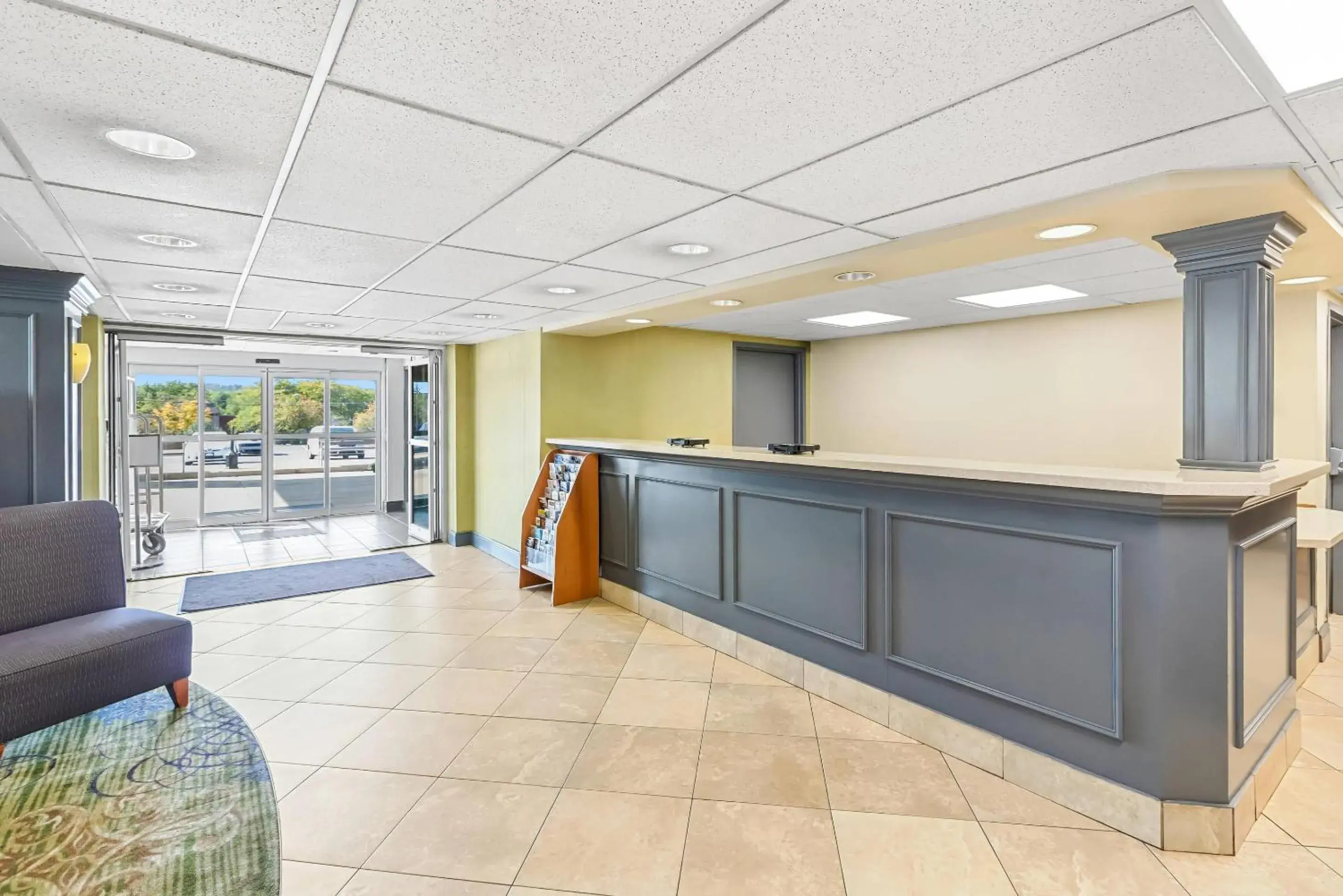 Lobby or reception in Clarion Inn Cranberry Township Lobby or reception in Clarion Inn Cranberry Township