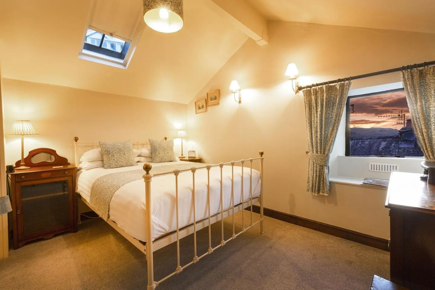 Bedroom, Bed in Waterwheel Guesthouse