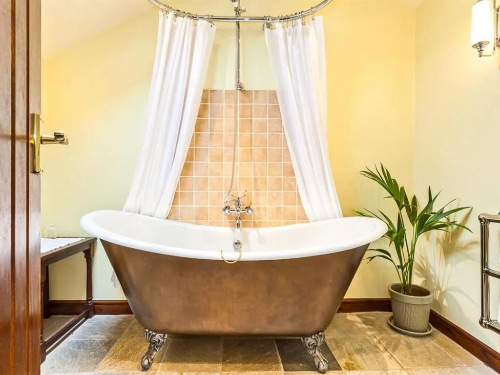 Bathroom in Waterwheel Guesthouse
