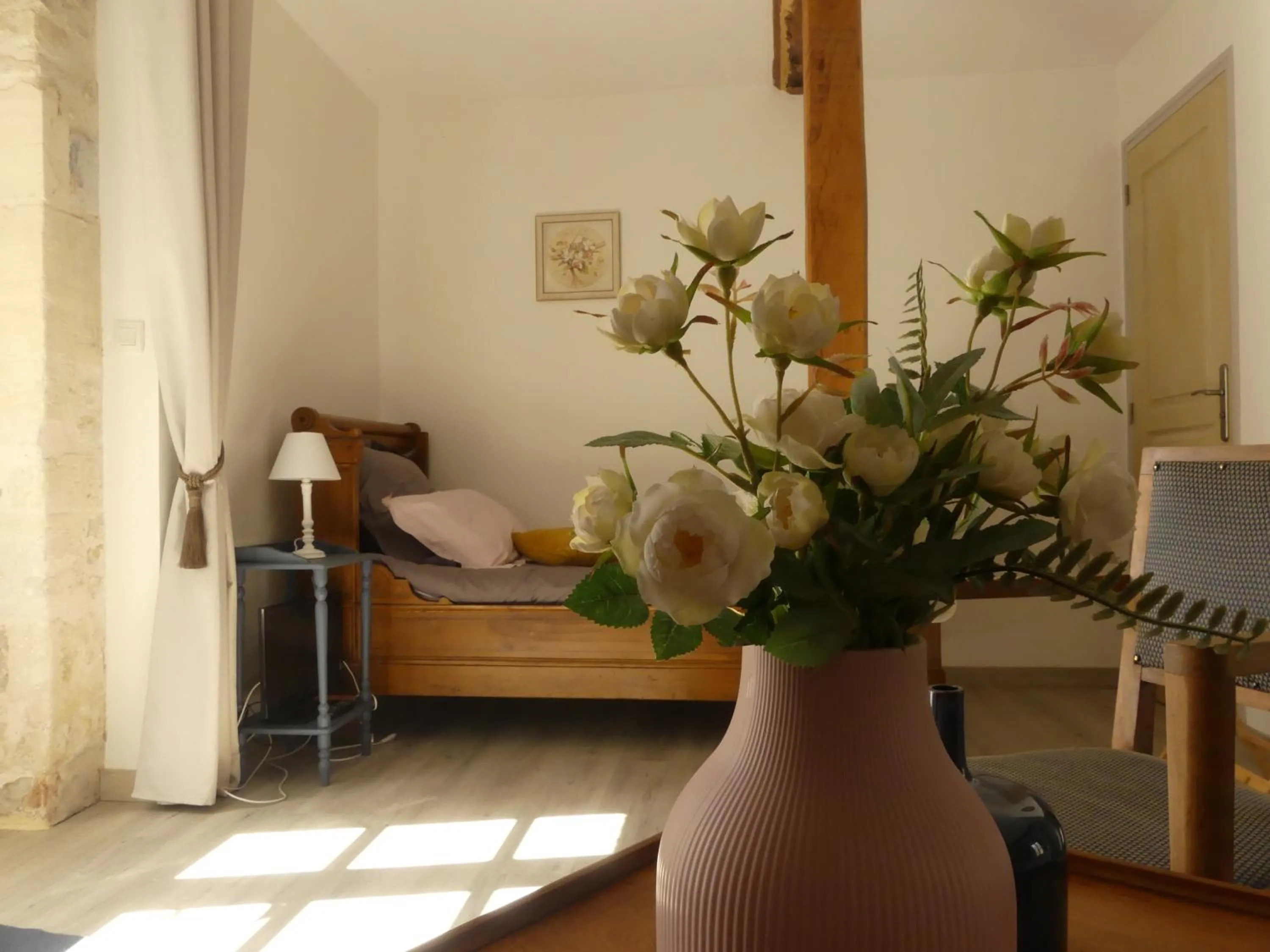 Bedroom, Bed in Domaine De La Cour Vautier