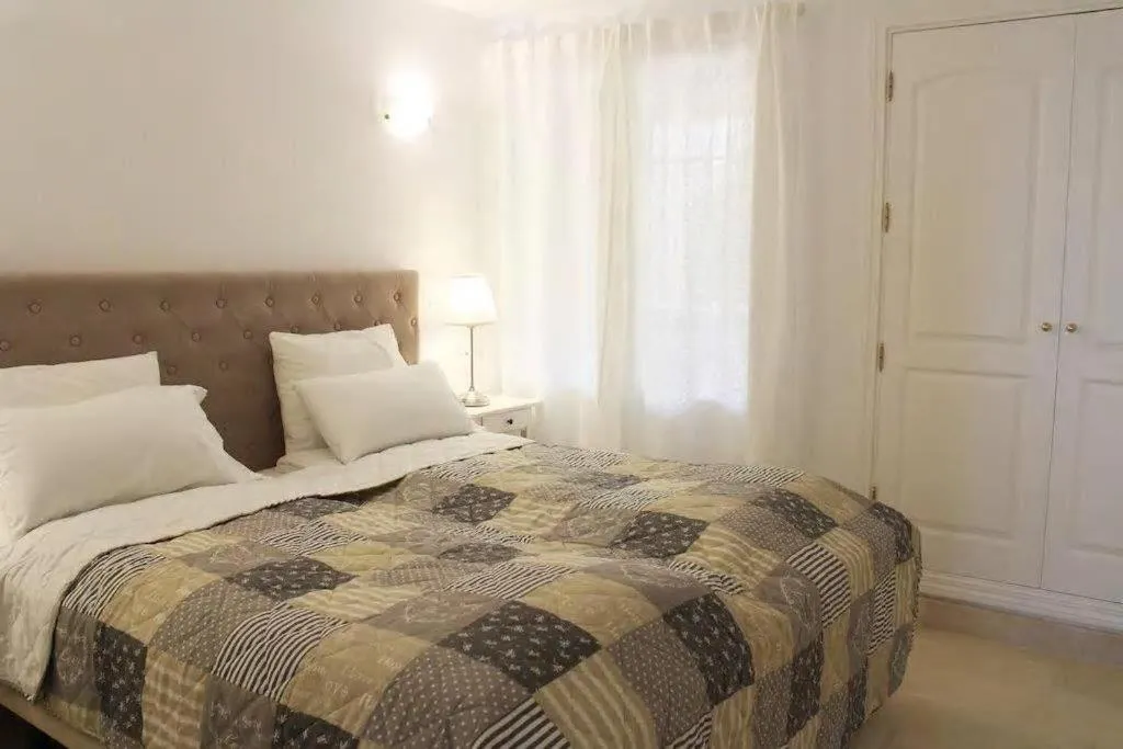 Bed in REF 12 Luxury Aparment with views