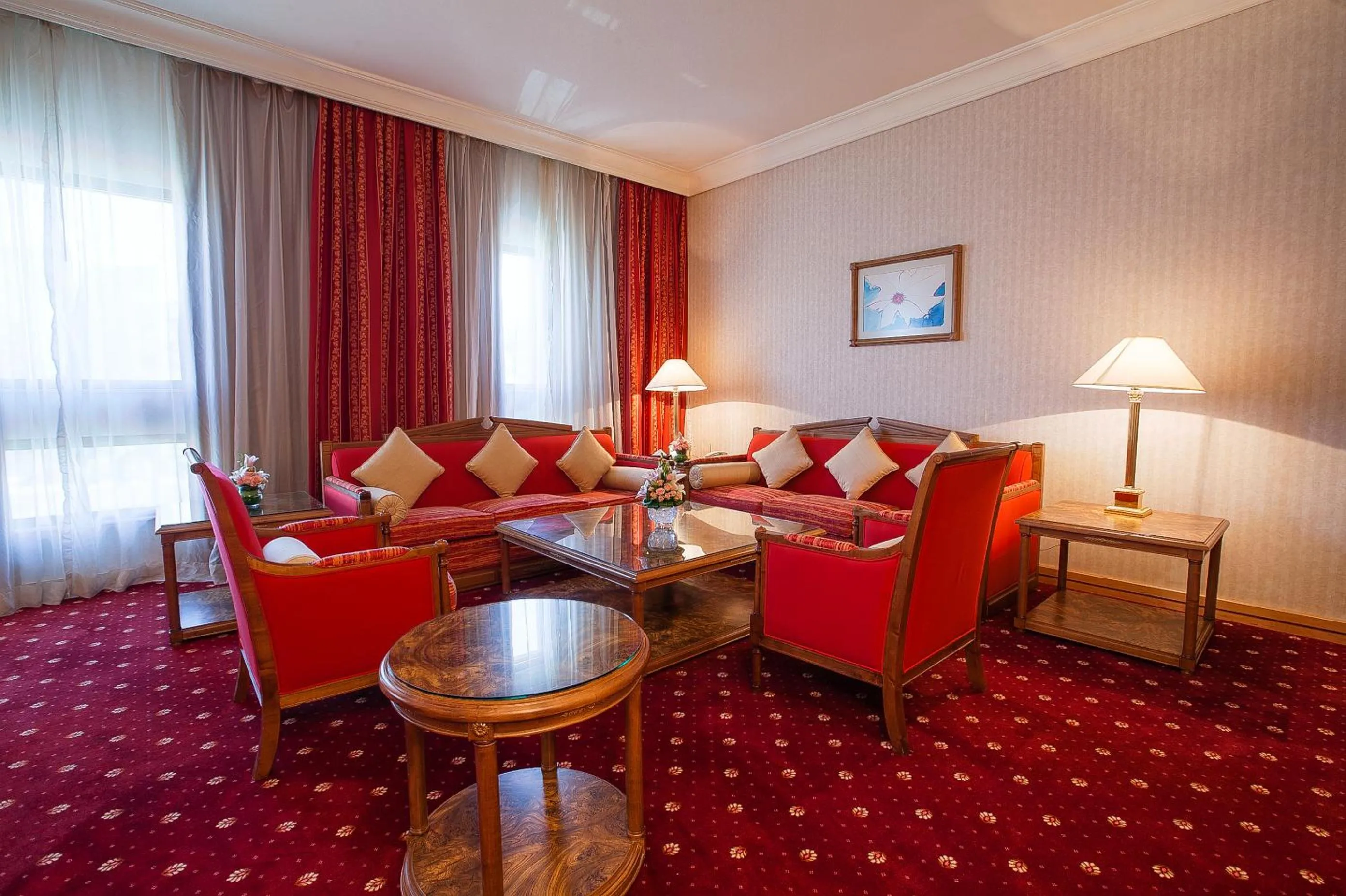 Living room in Capitol Hotel Jumeirah Dubai