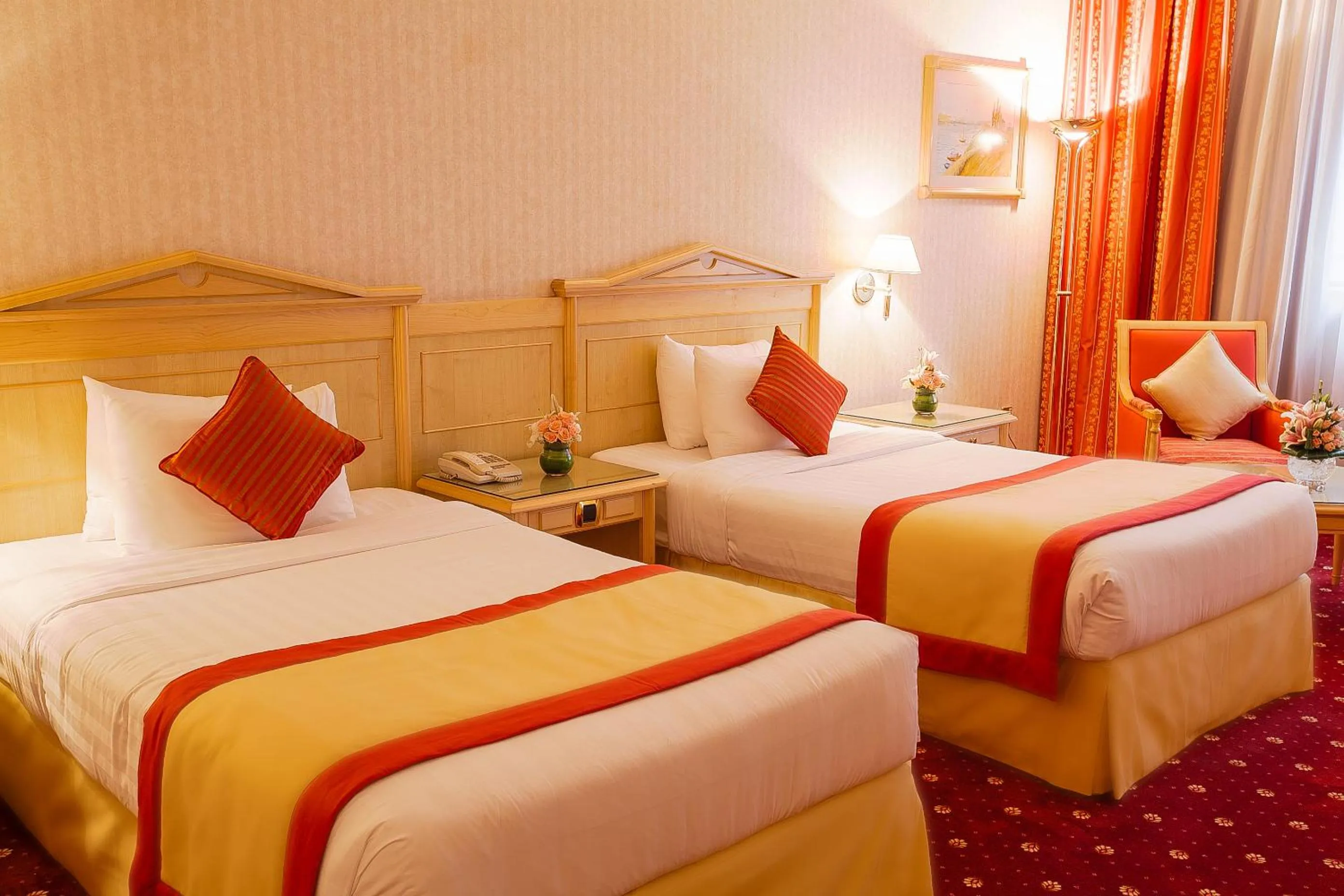 Bedroom, Bed in Capitol Hotel Jumeirah Dubai