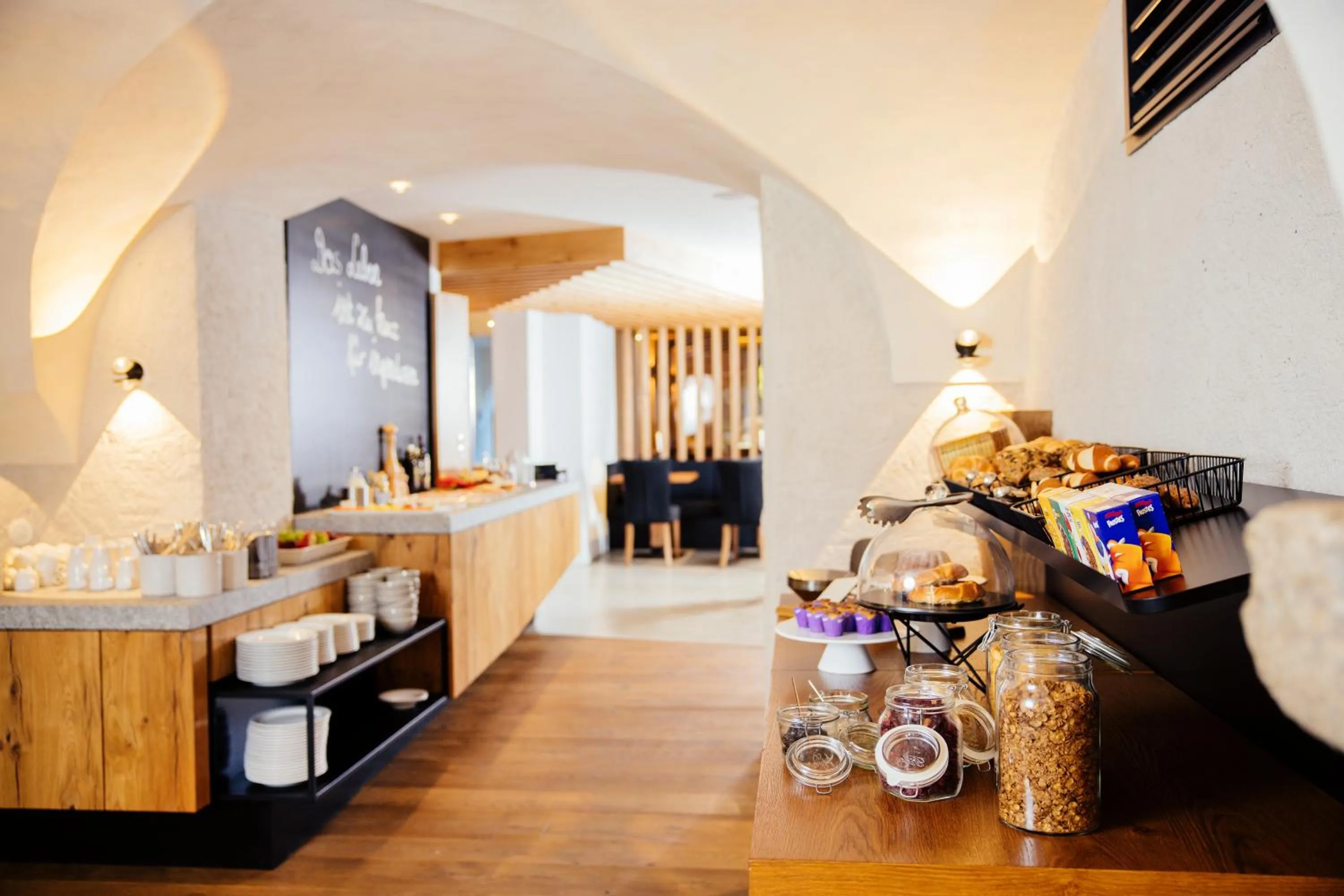 Restaurant/places to eat in Hotel Gasthof Hirschentenne