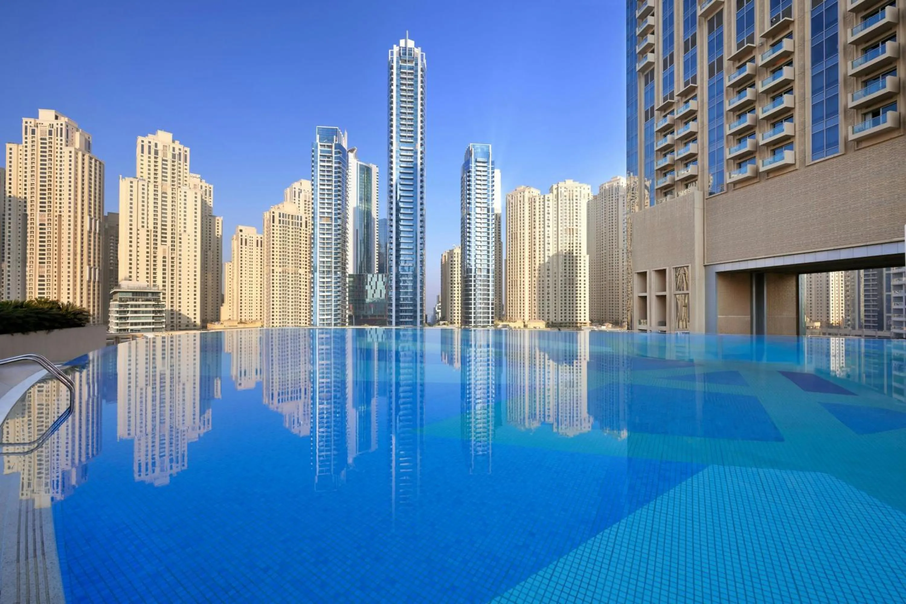 Fitness centre/facilities in JW Marriott Hotel Marina