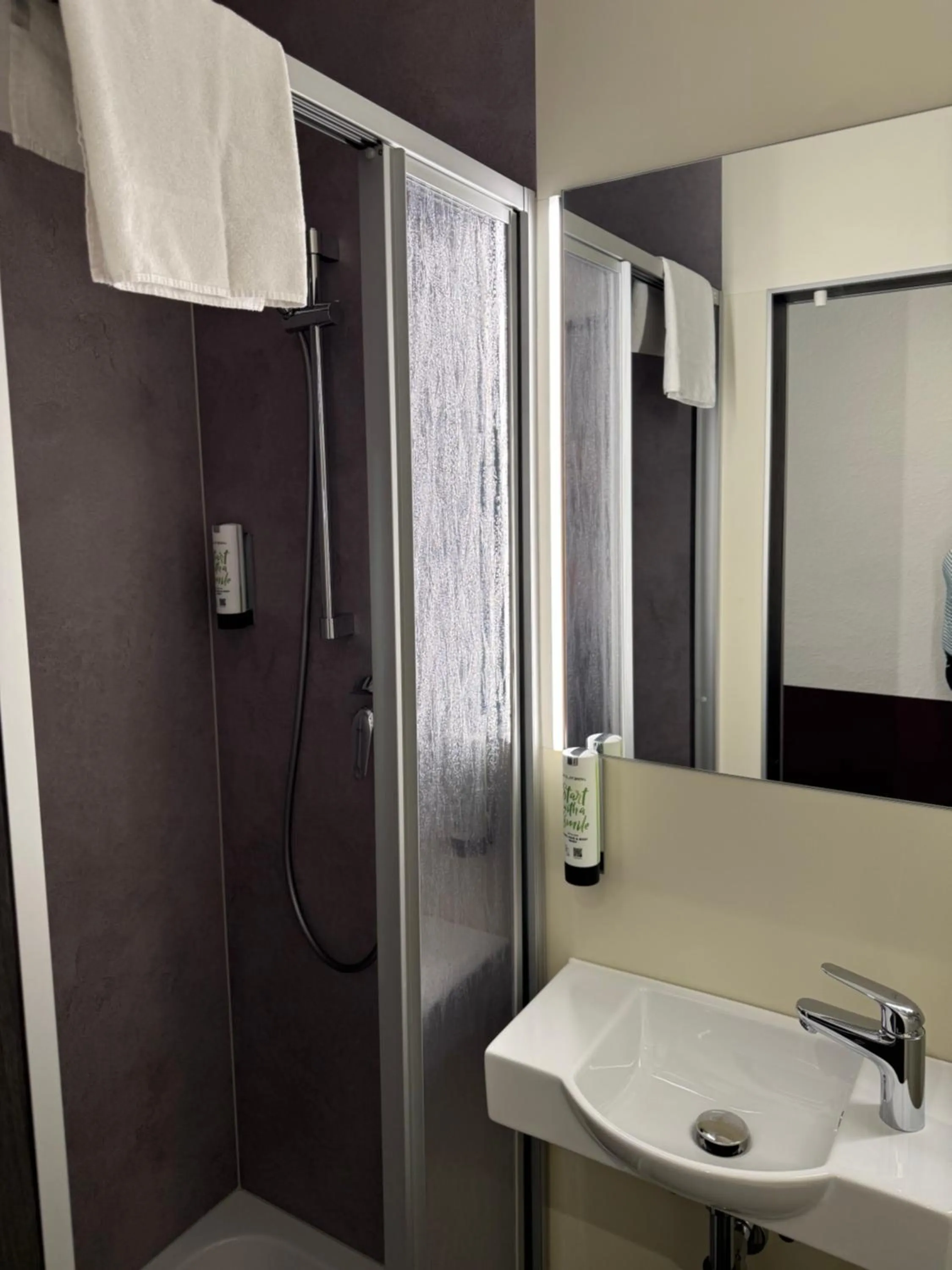 Shower in Hotel am Schloss