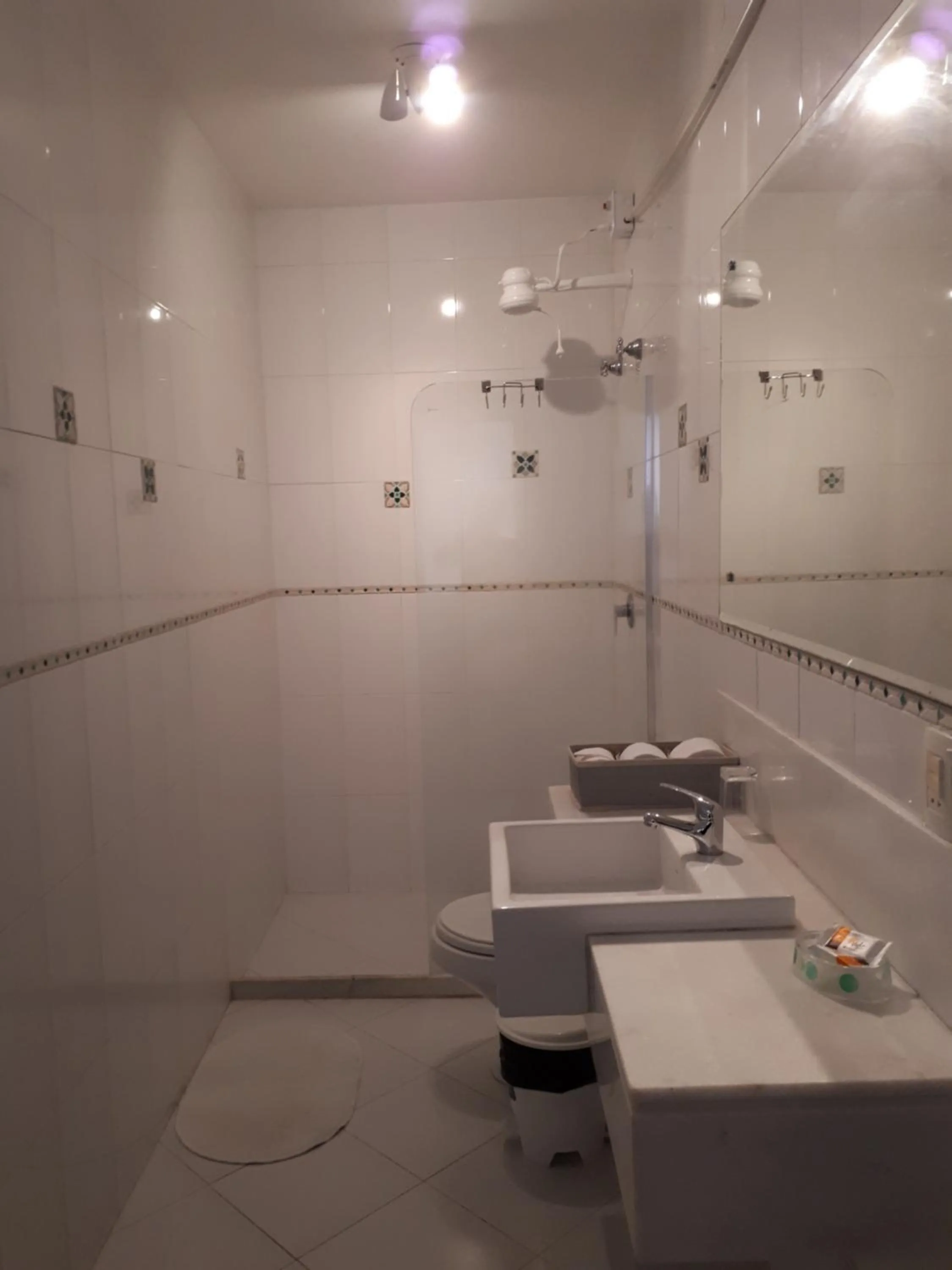 Shower in Pousada Chic N Choc