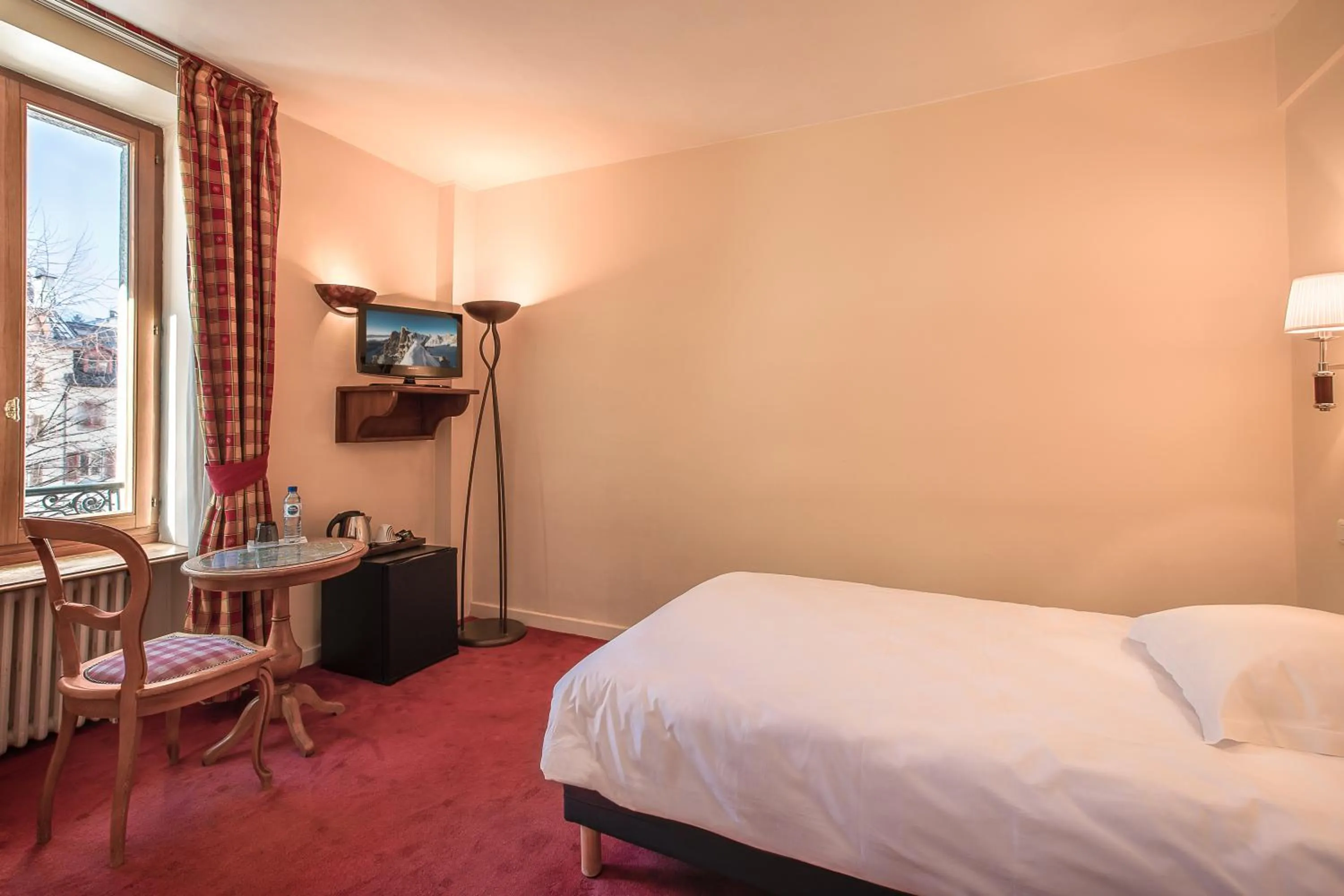 Bedroom in La Croix Blanche