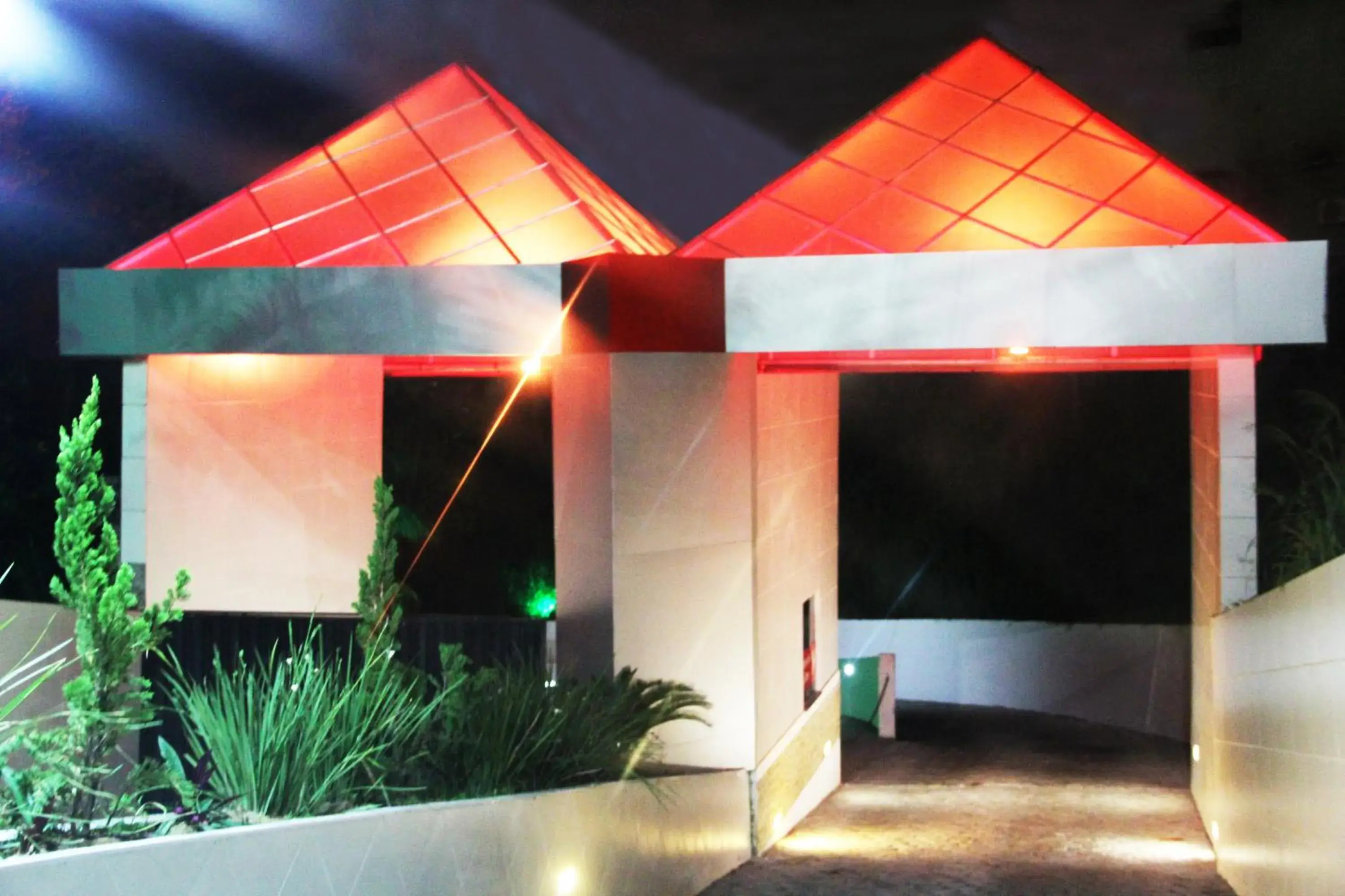 DOM Suites motel (Adult Only) DOM Suites motel (Adult Only)