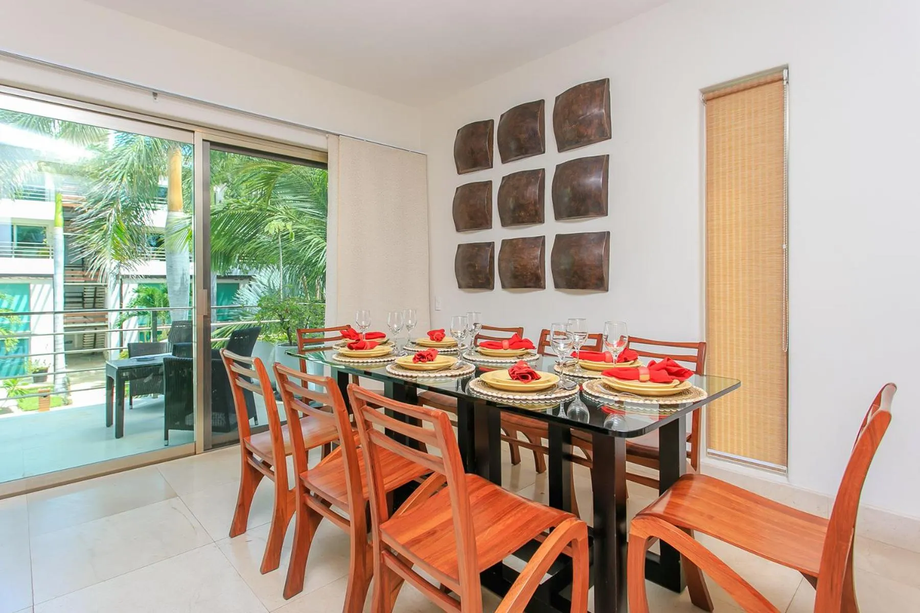 Seating area in 3-Level Condo with a Private Balcony & Rooftop Lounge