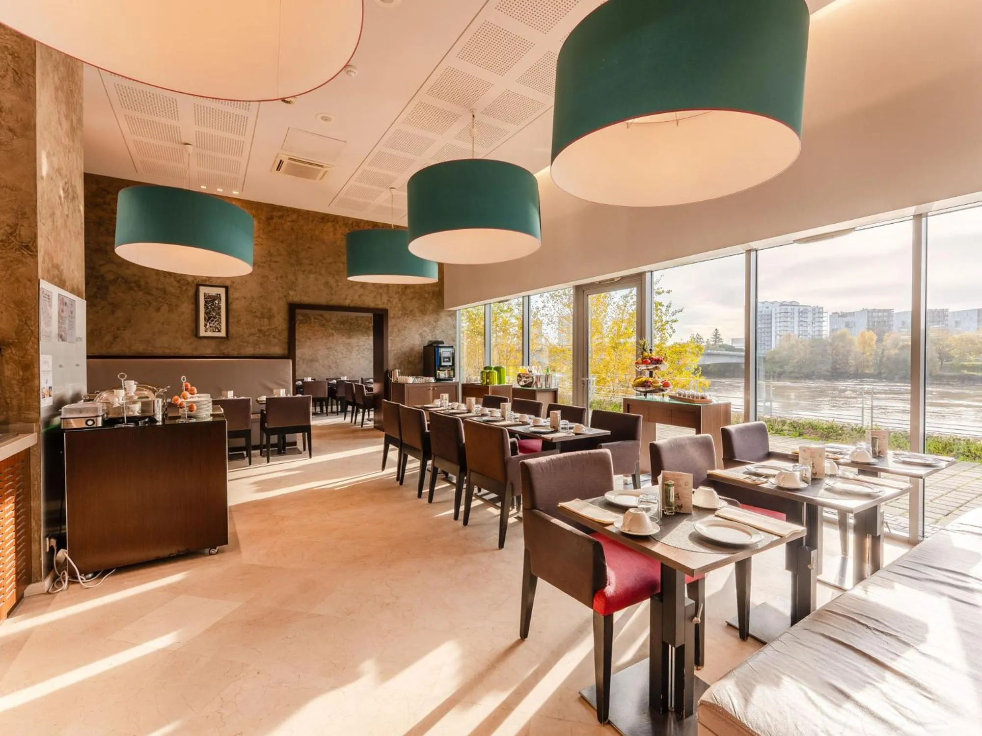 Breakfast in Residhome Nantes Berges De La Loire