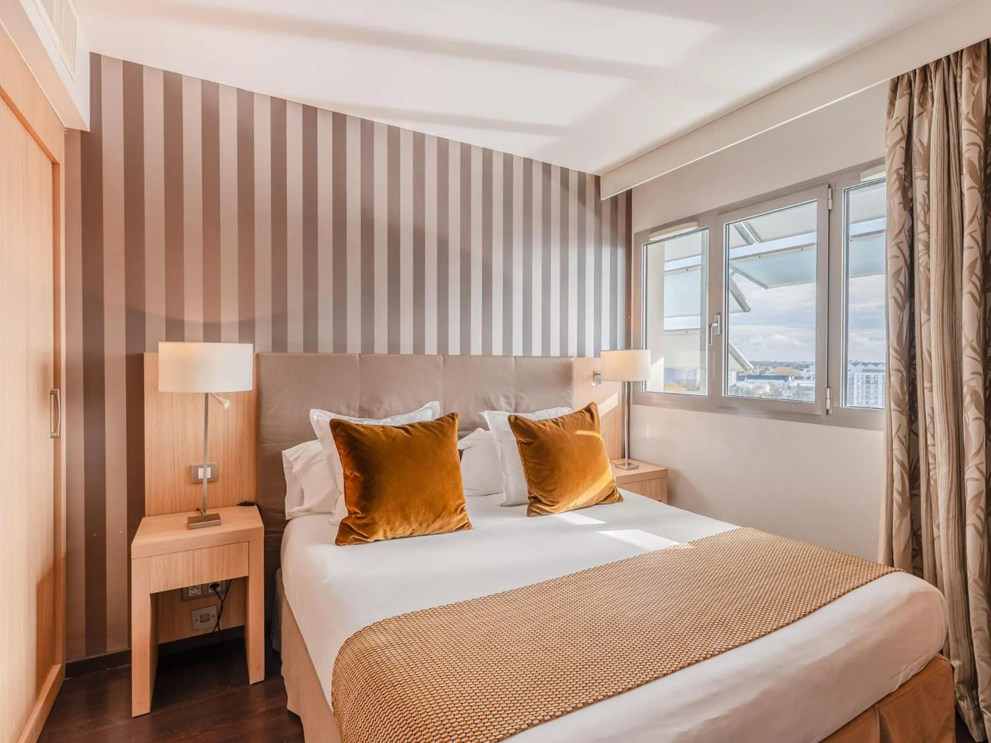 Bedroom, Bed in Residhome Nantes Berges De La Loire