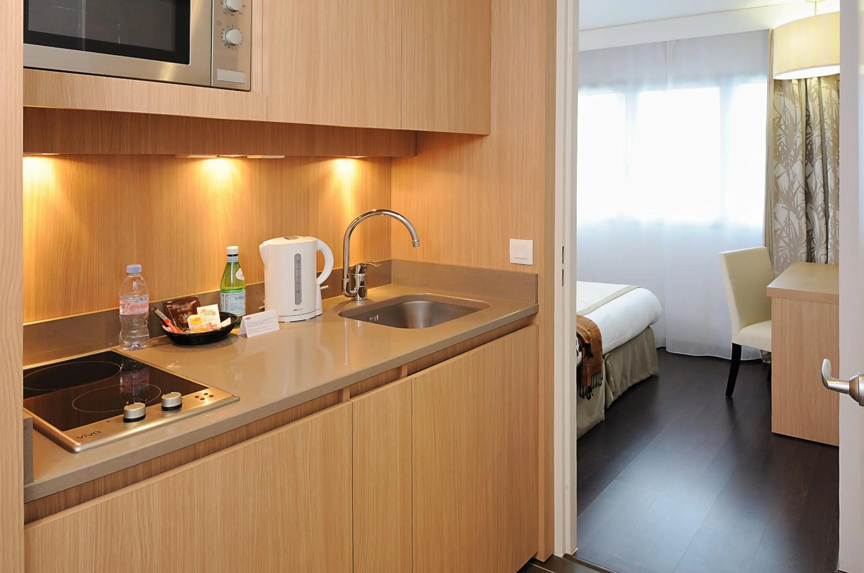 Bedroom, Bed in Residhome Nantes Berges De La Loire