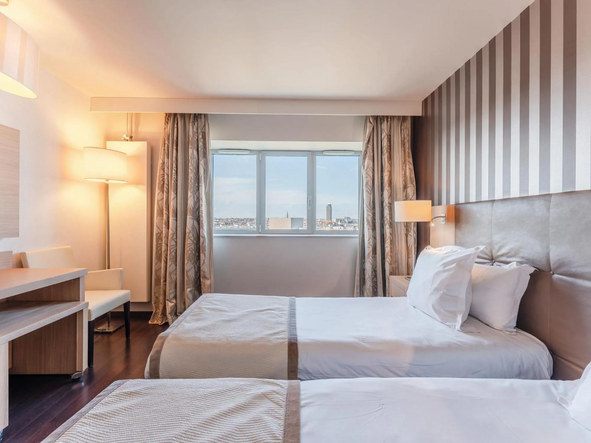 Bedroom, Bed in Residhome Nantes Berges De La Loire