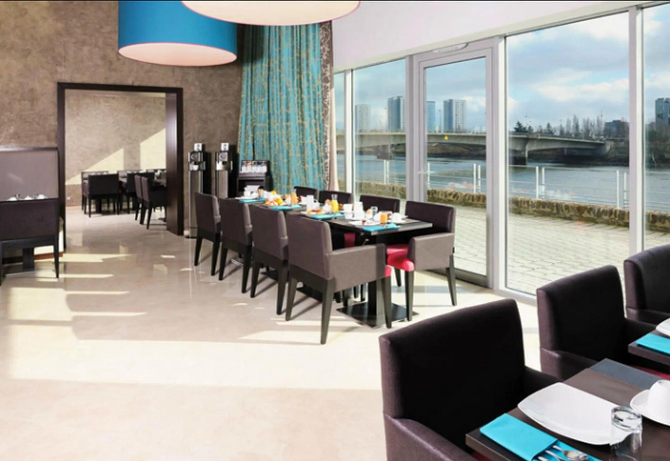 Restaurant/places to eat in Residhome Nantes Berges De La Loire