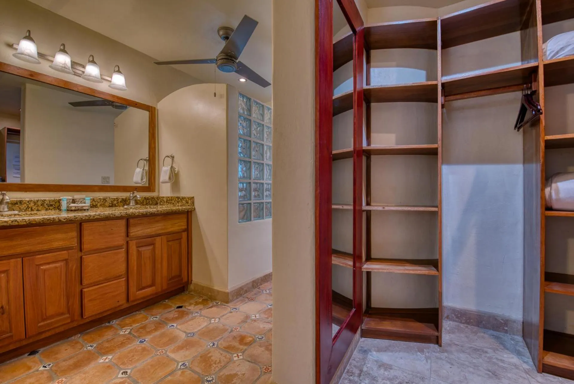 Bathroom in Caribe Tesoro