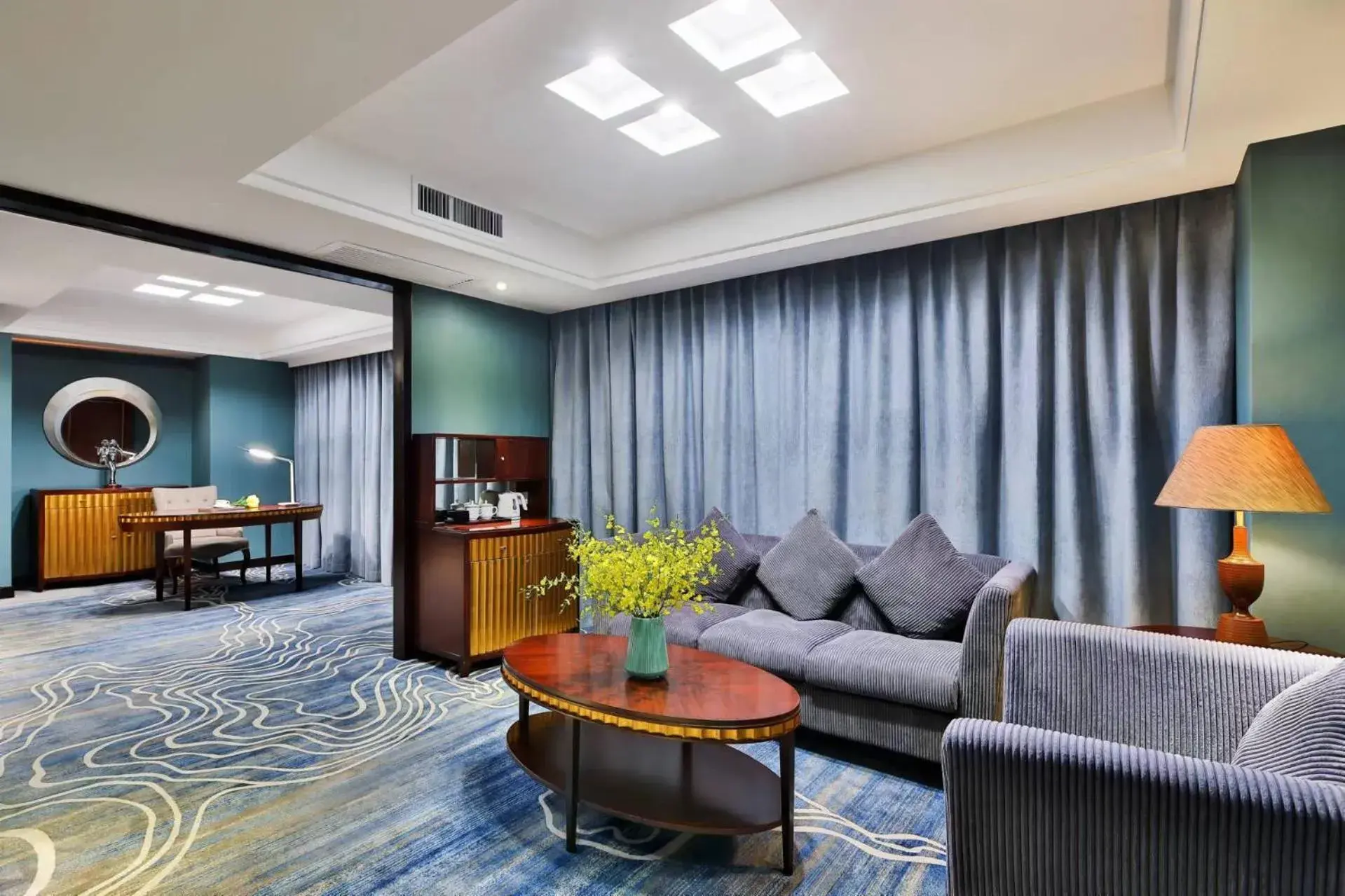 Living room in Shunde Grand View Hotel Living room in Shunde Grand View Hotel