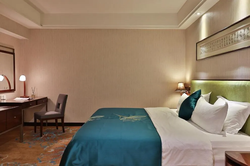 Bed in Shunde Grand View Hotel