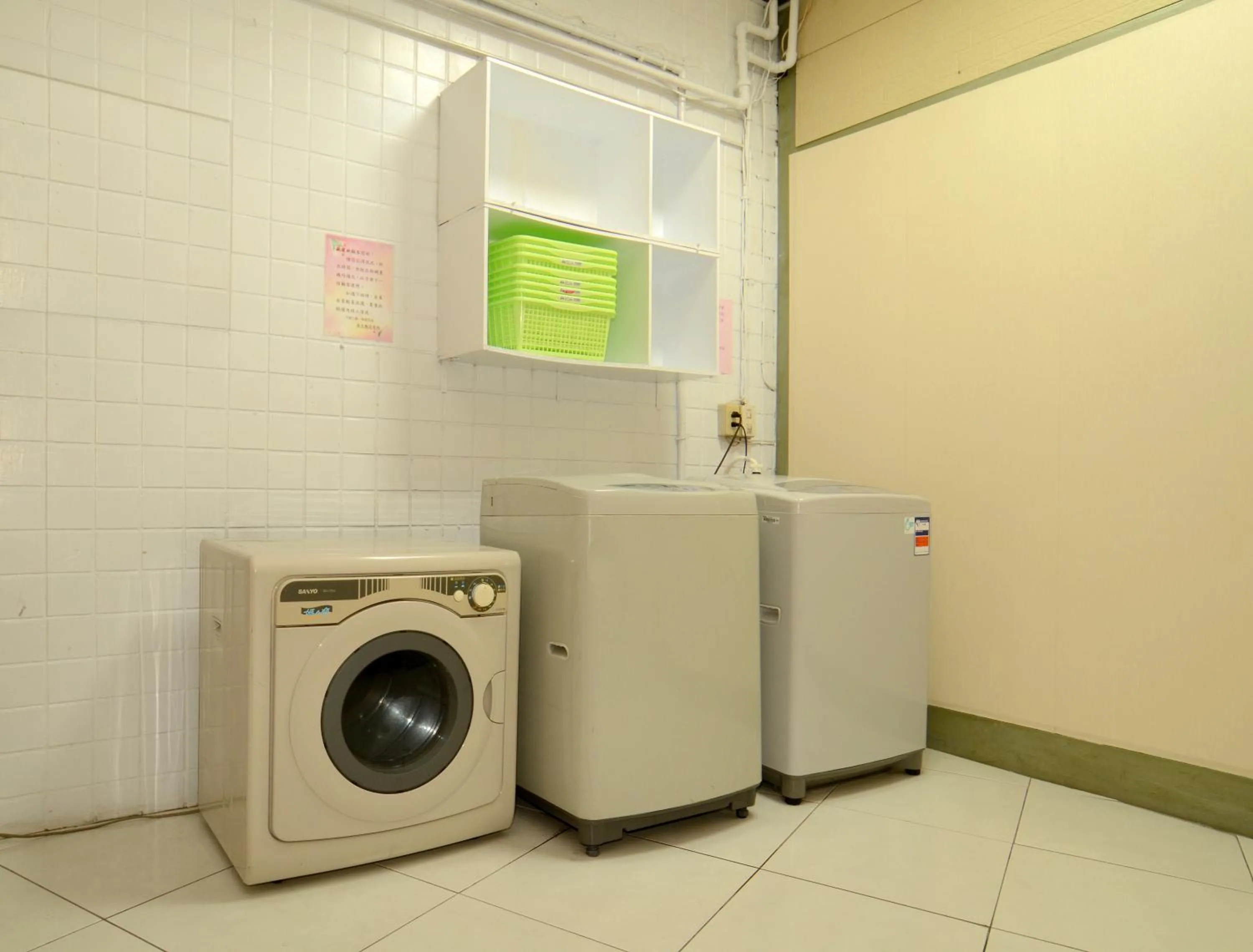 Area and facilities in Spring Art Hotel