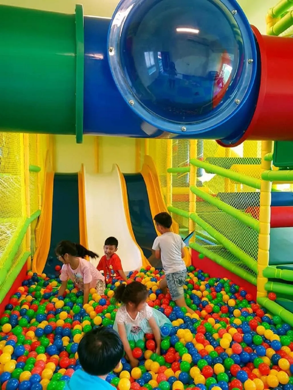 Children play ground in Green Resort
