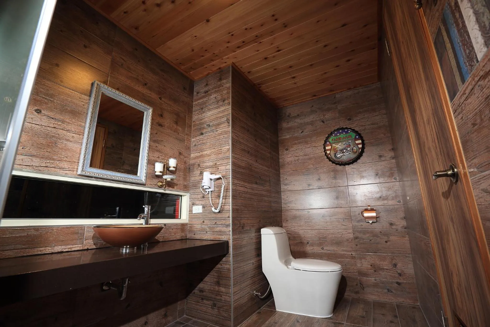 Toilet in Green Resort