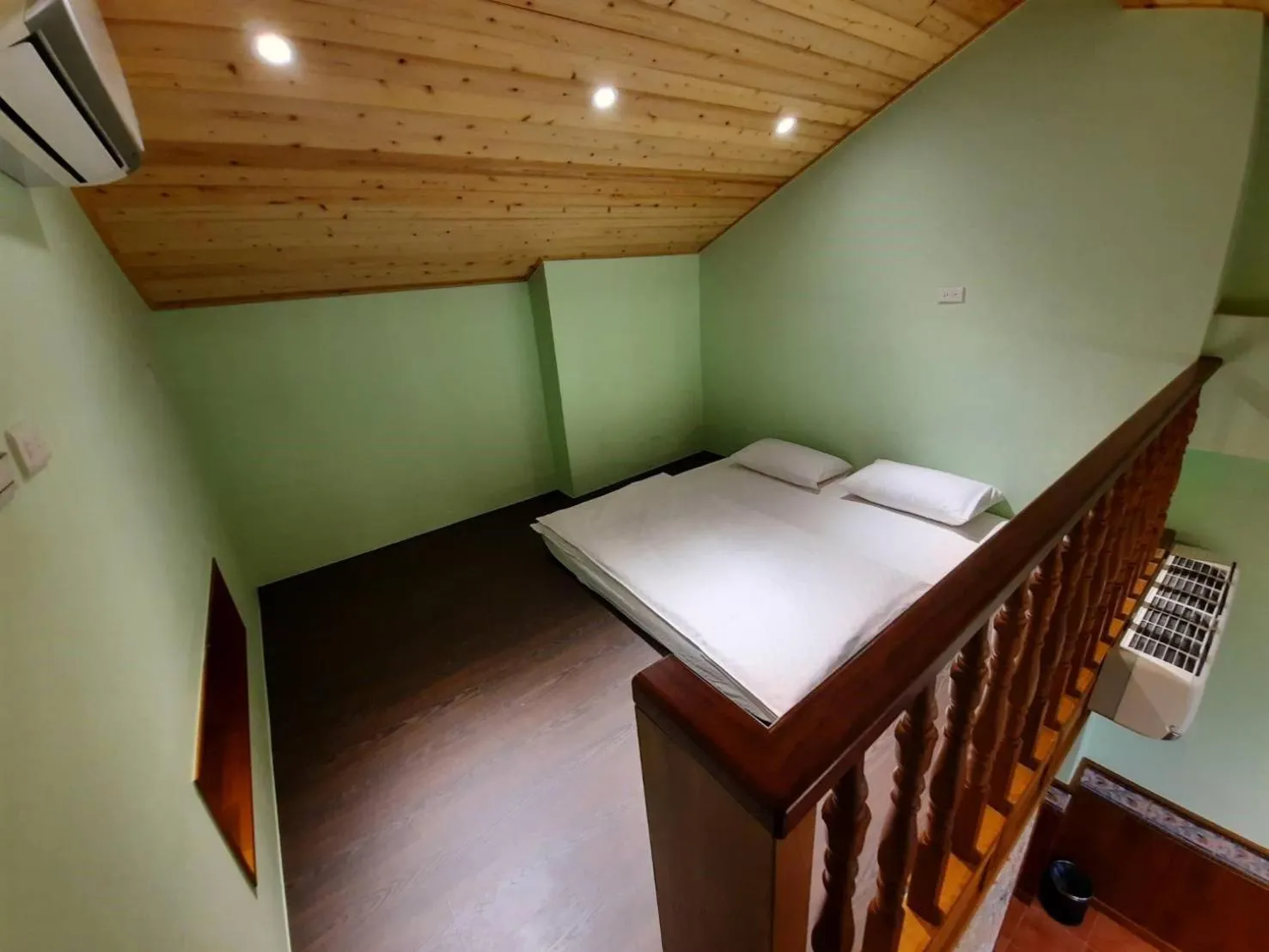 Property building, Bed in Green Resort