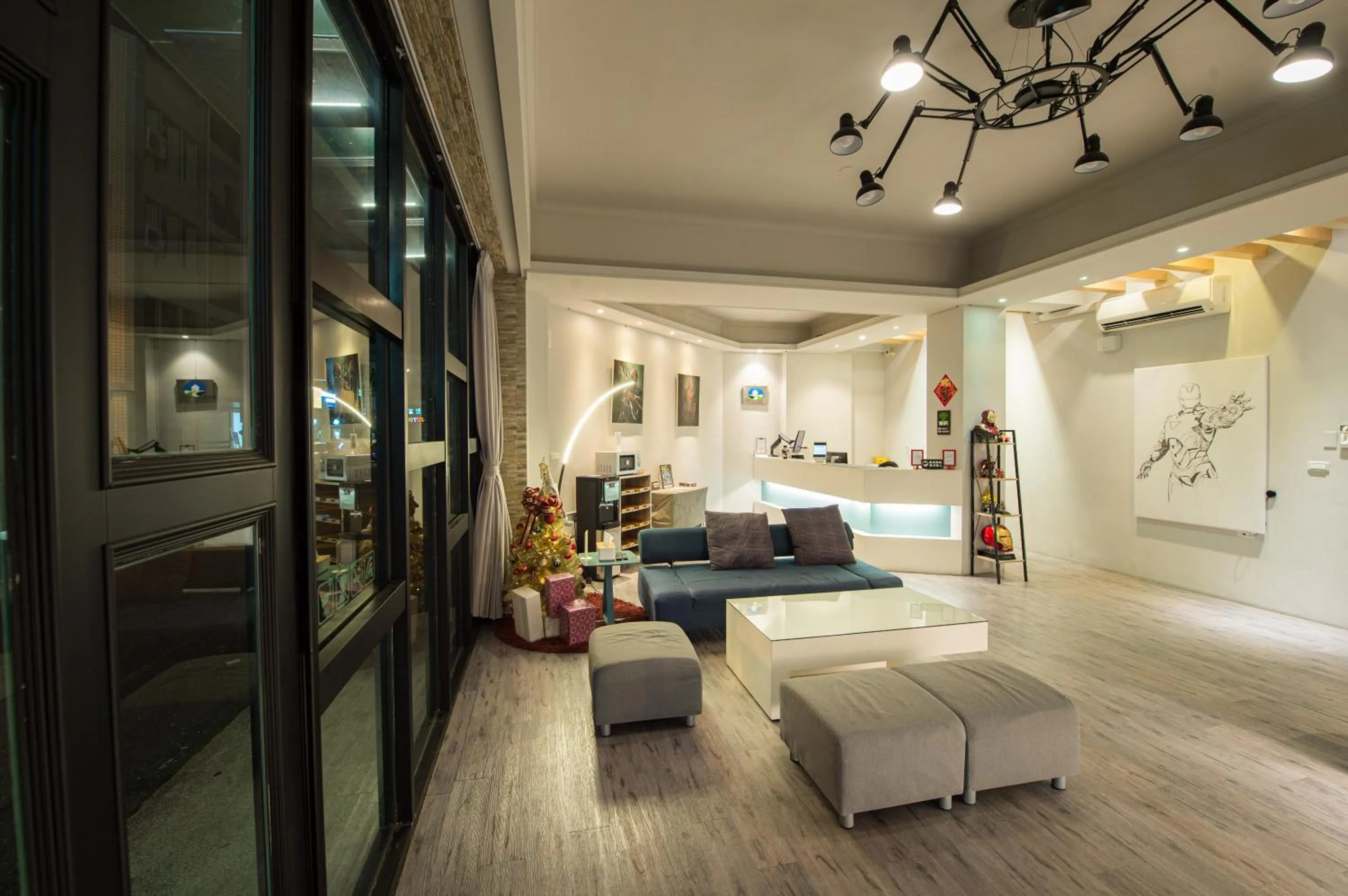 Living room in MUNA Hostel