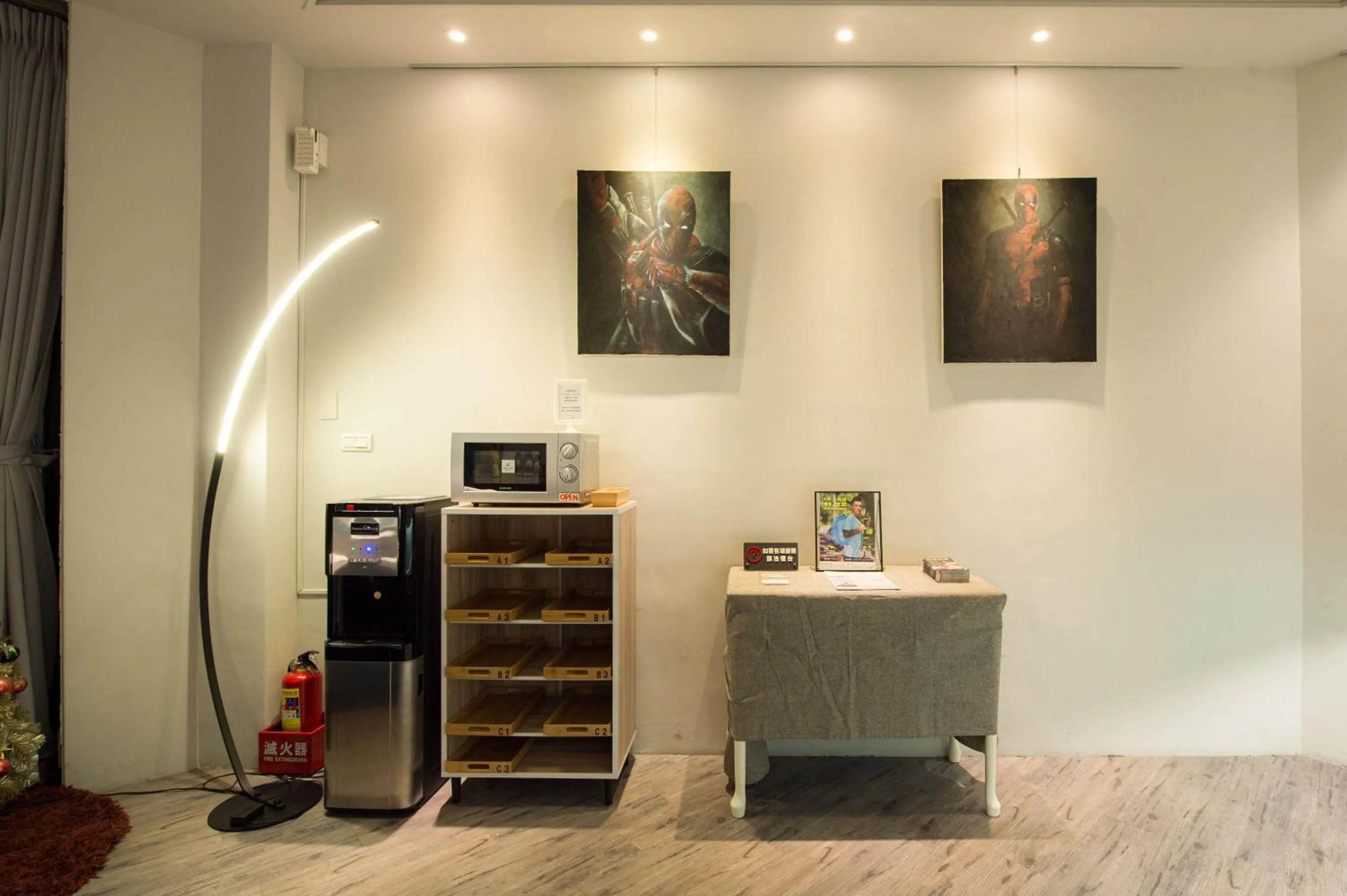 Living room in MUNA Hostel