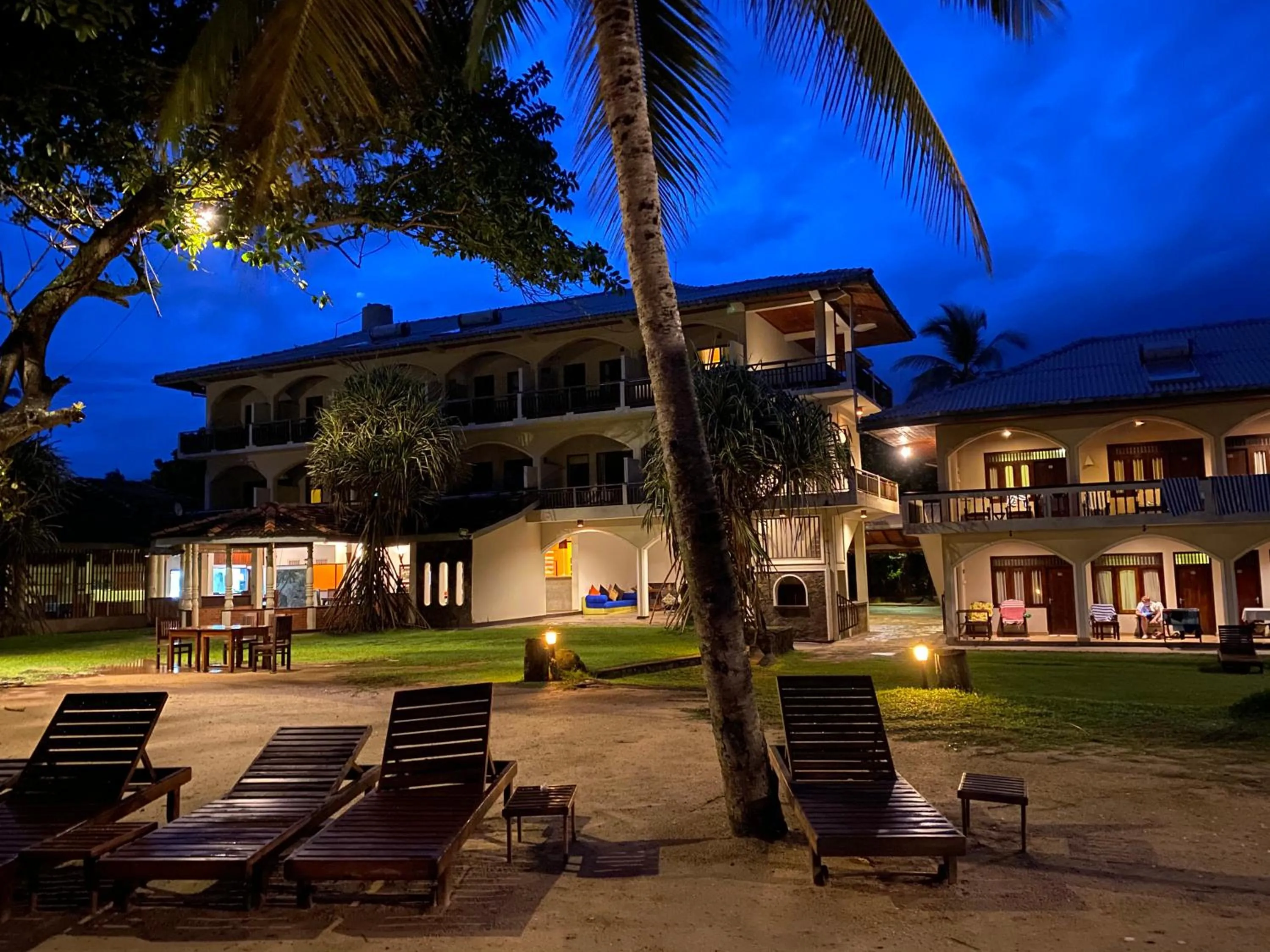 Property building in Sri Gemunu Beach Resort