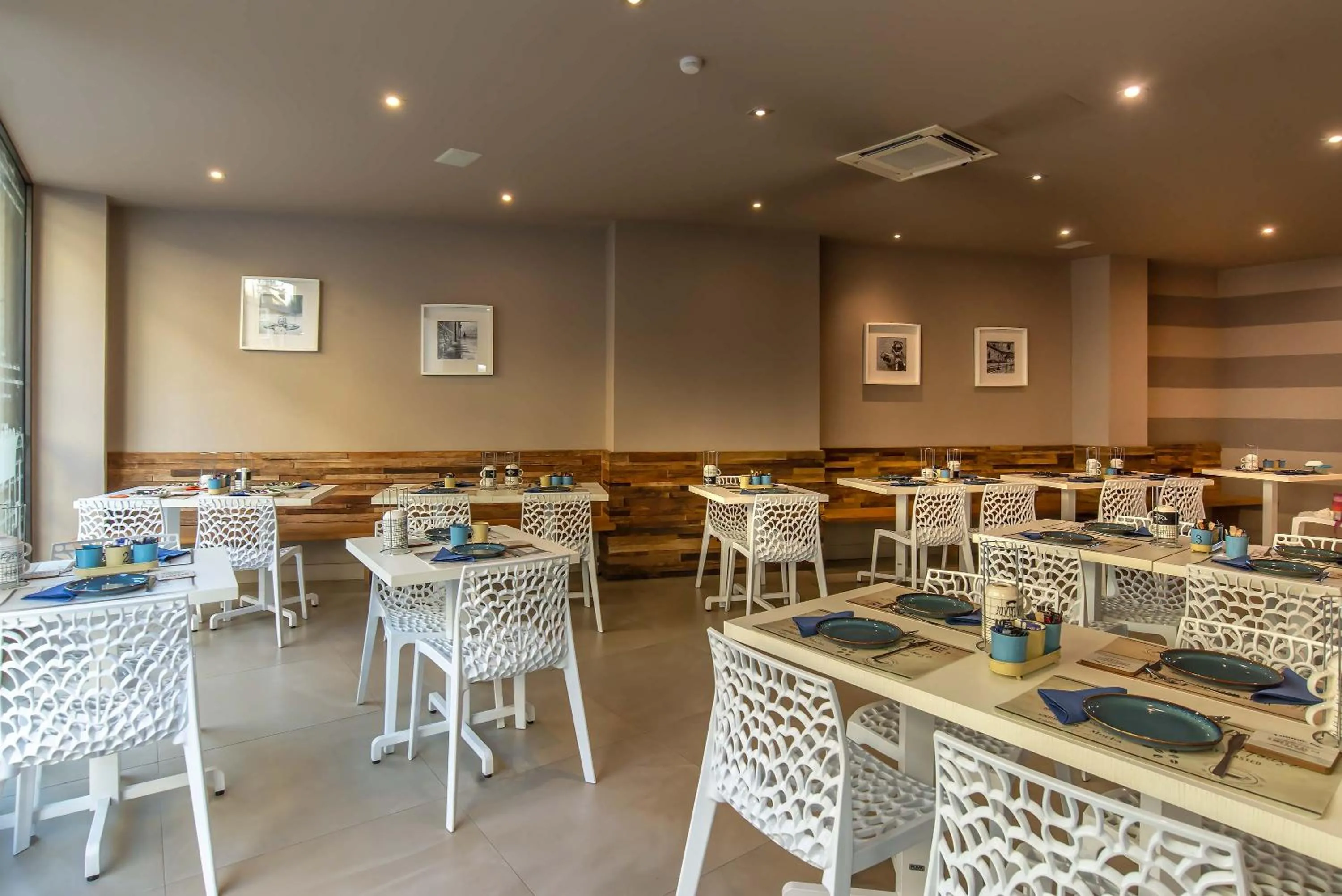 Breakfast in Hotel Orcagna