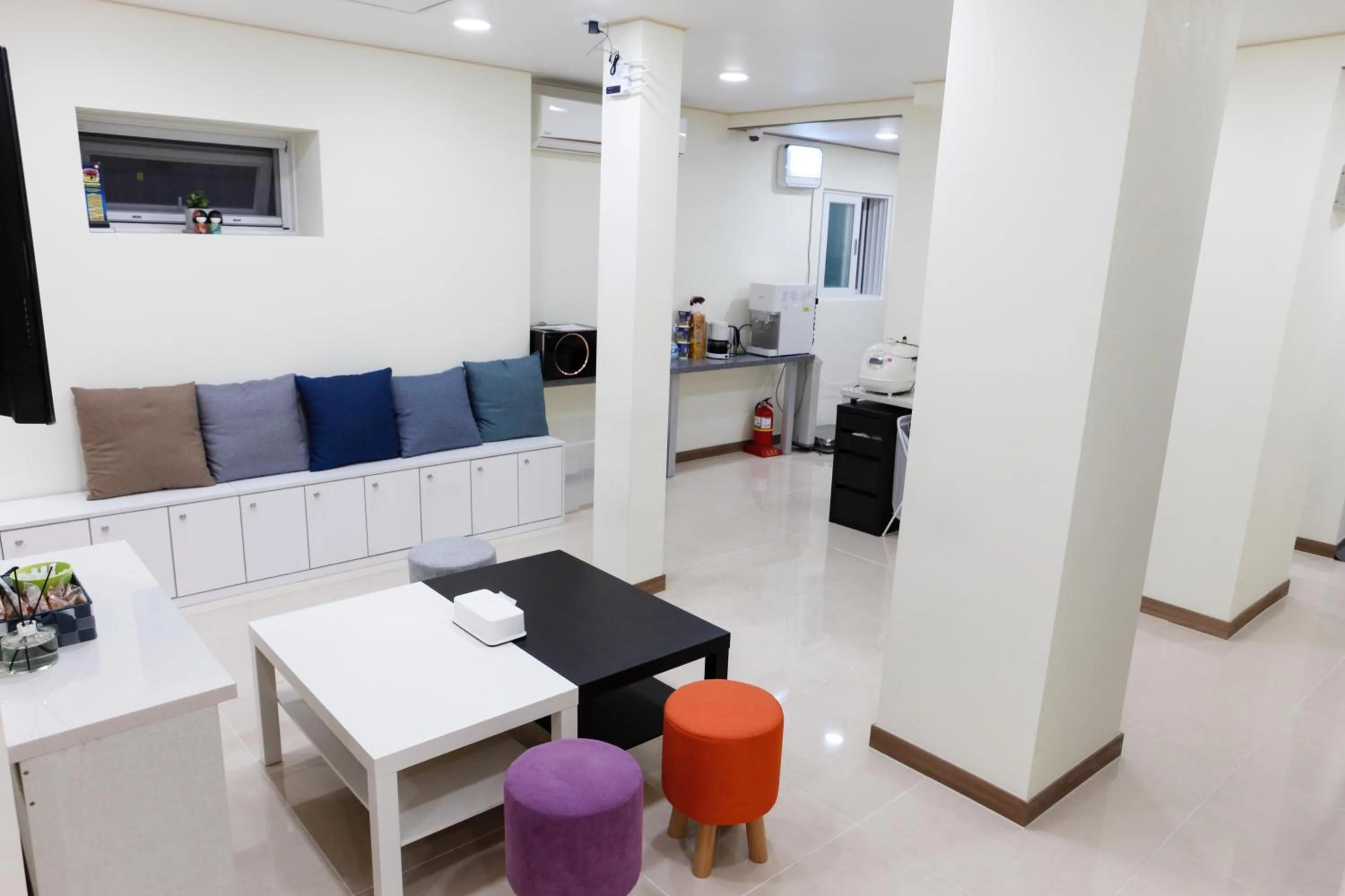 Living room in Namsan Gil House