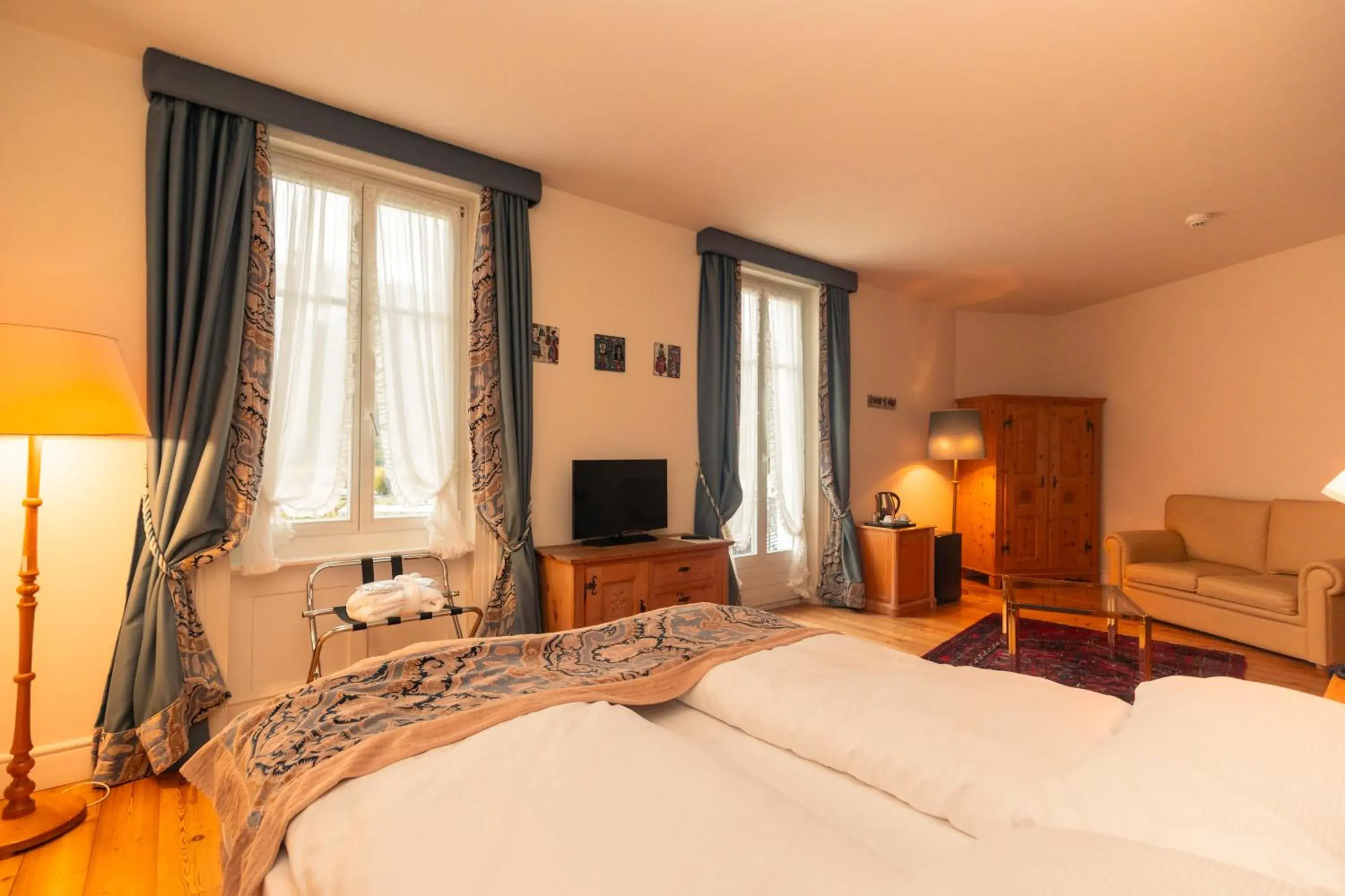 Bed in Hotel Bernina 1865 by Kleos Group Collection Bed in Hotel Bernina 1865 by Kleos Group Collection