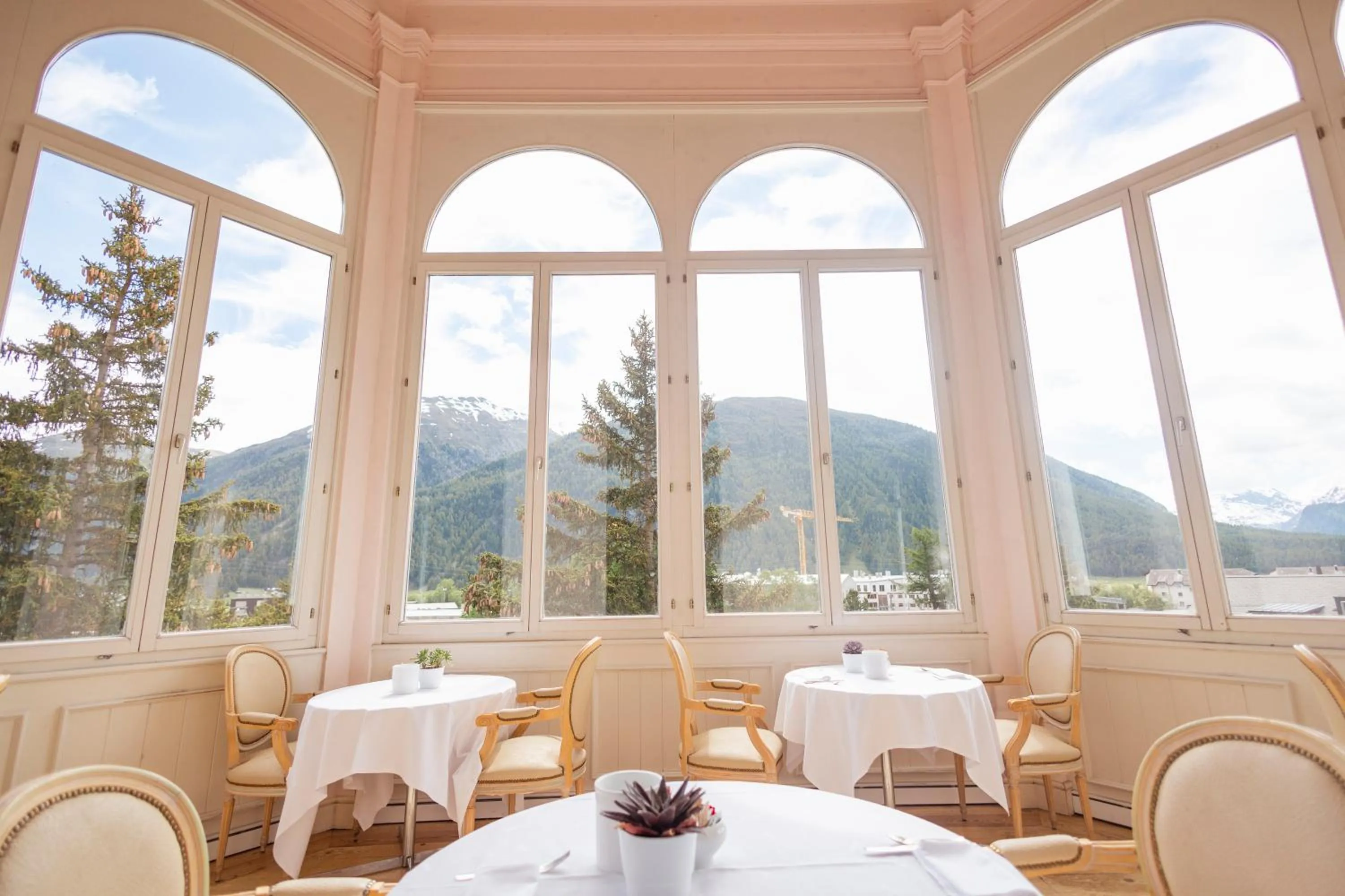 Restaurant/places to eat in Hotel Bernina 1865 by Kleos Group Collection