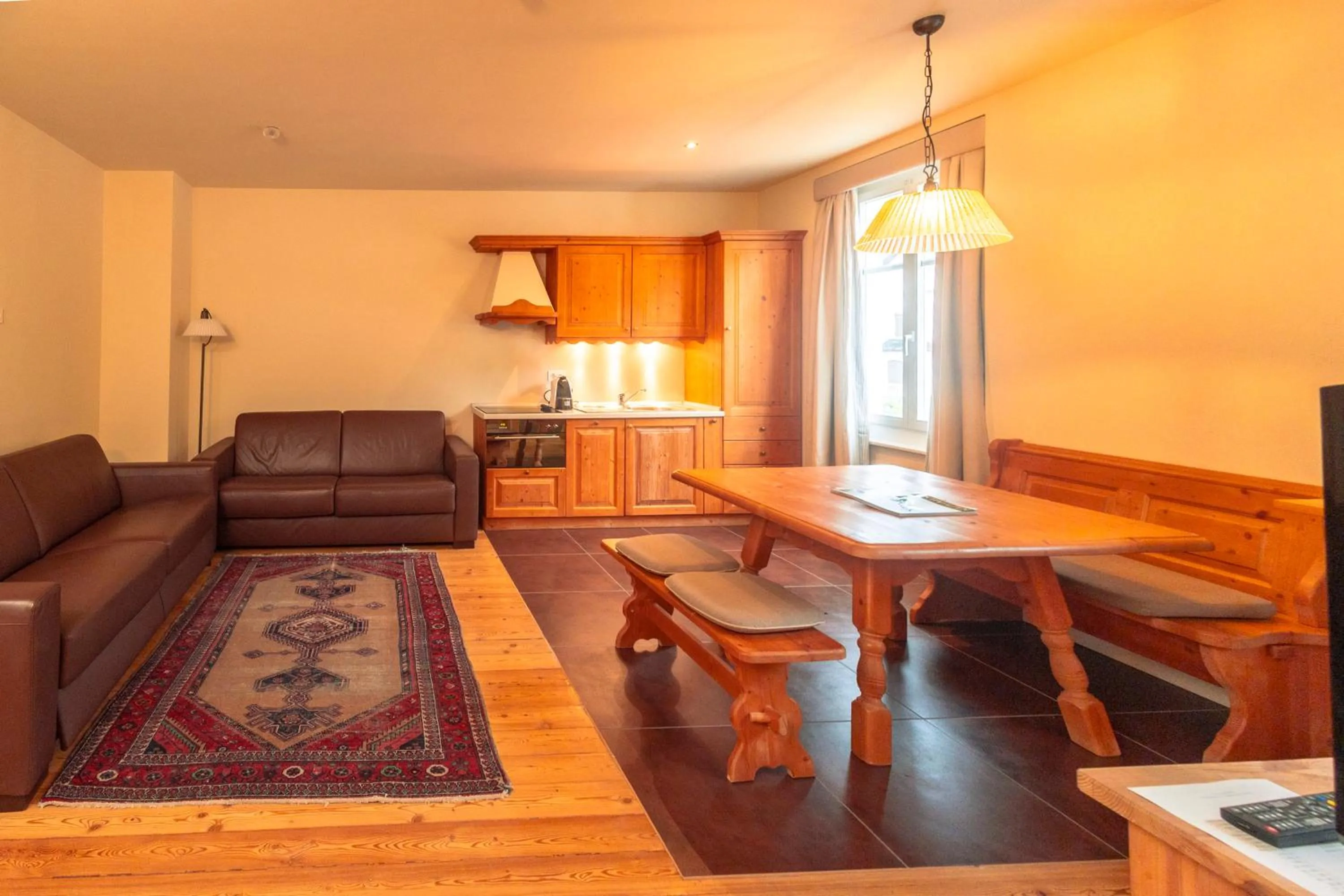 TV and multimedia in Hotel Bernina 1865 by Kleos Group Collection