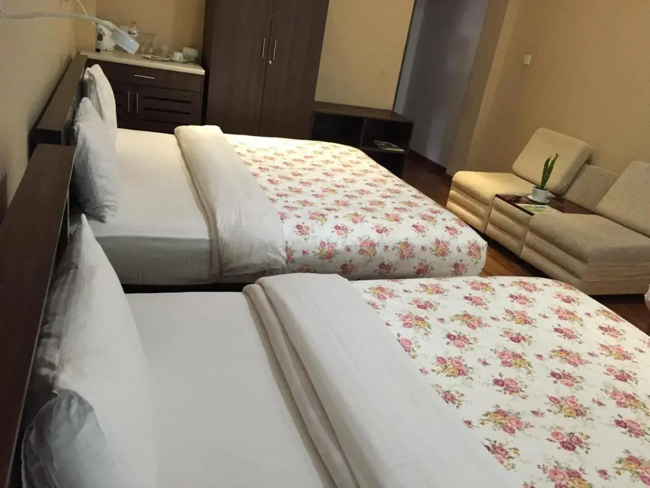 Bed in Panorama Green View Hotel Nuwara Eliya Bed in Panorama Green View Hotel Nuwara Eliya