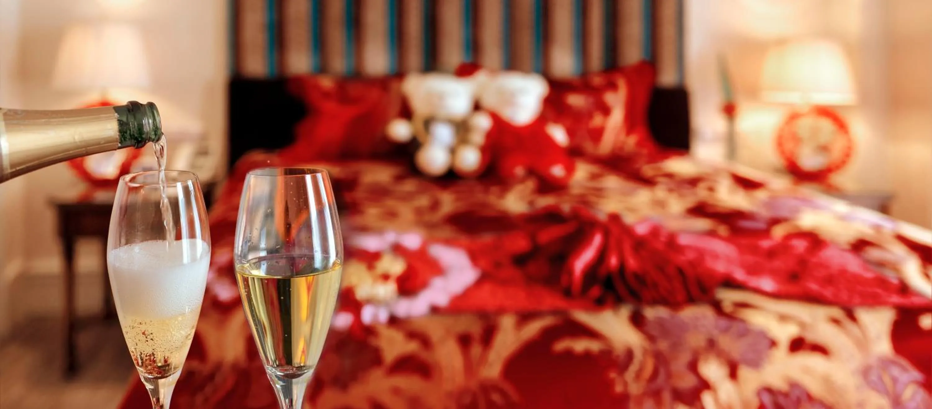 Bedroom, Bed in Royal Grace Hotel Optics Valley Wuhan